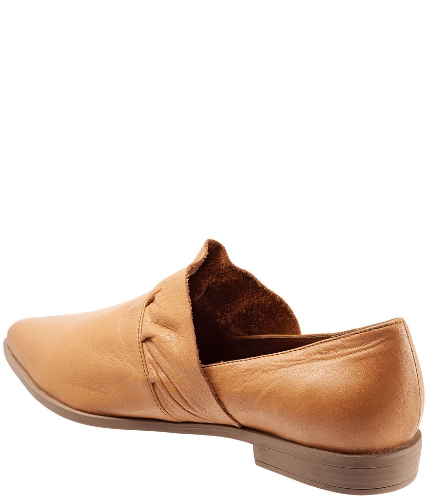 Bueno Burcu Leather Ruffle Slip-On Loafers