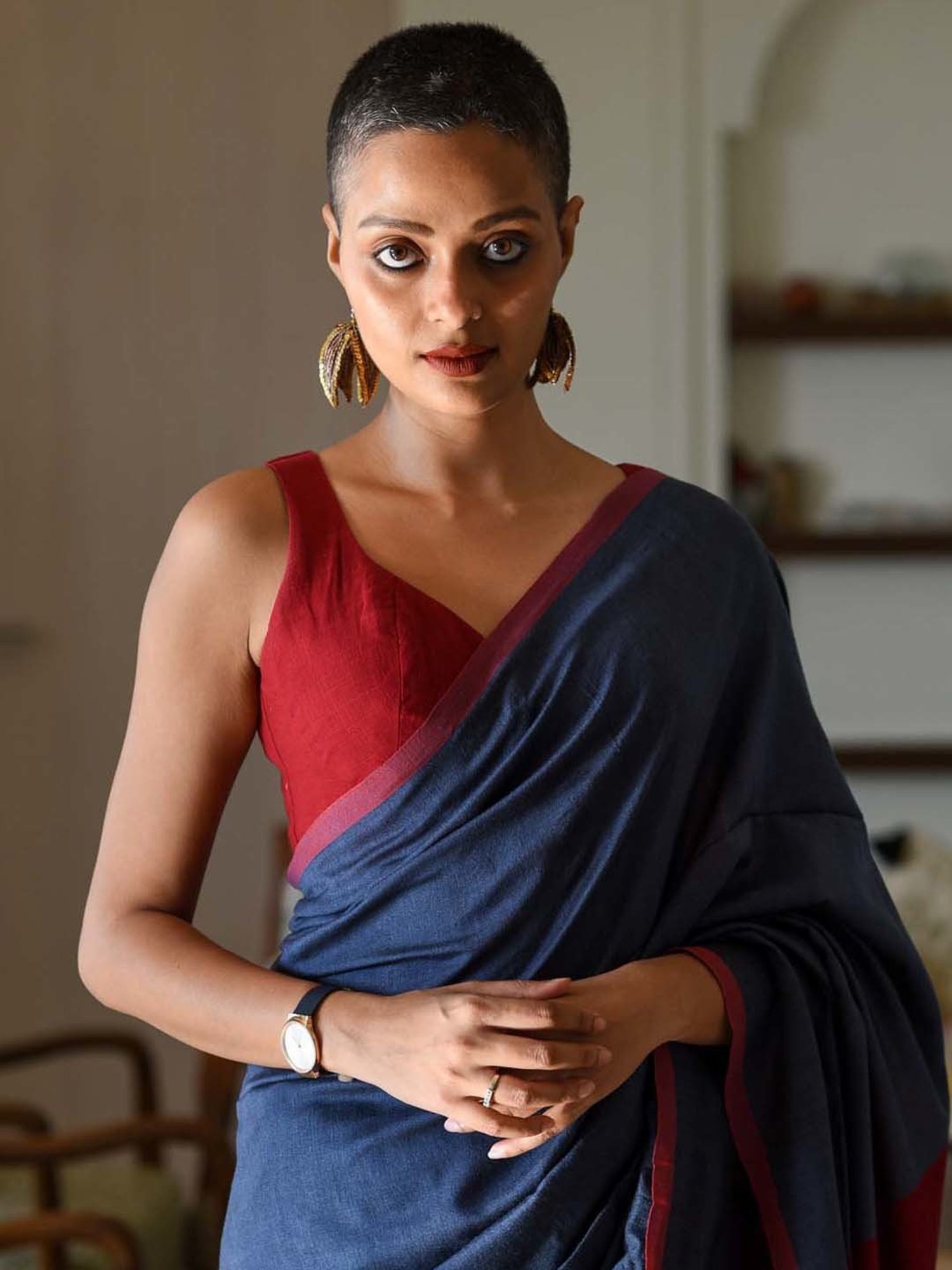 Suta Blue & Red Woven Saree