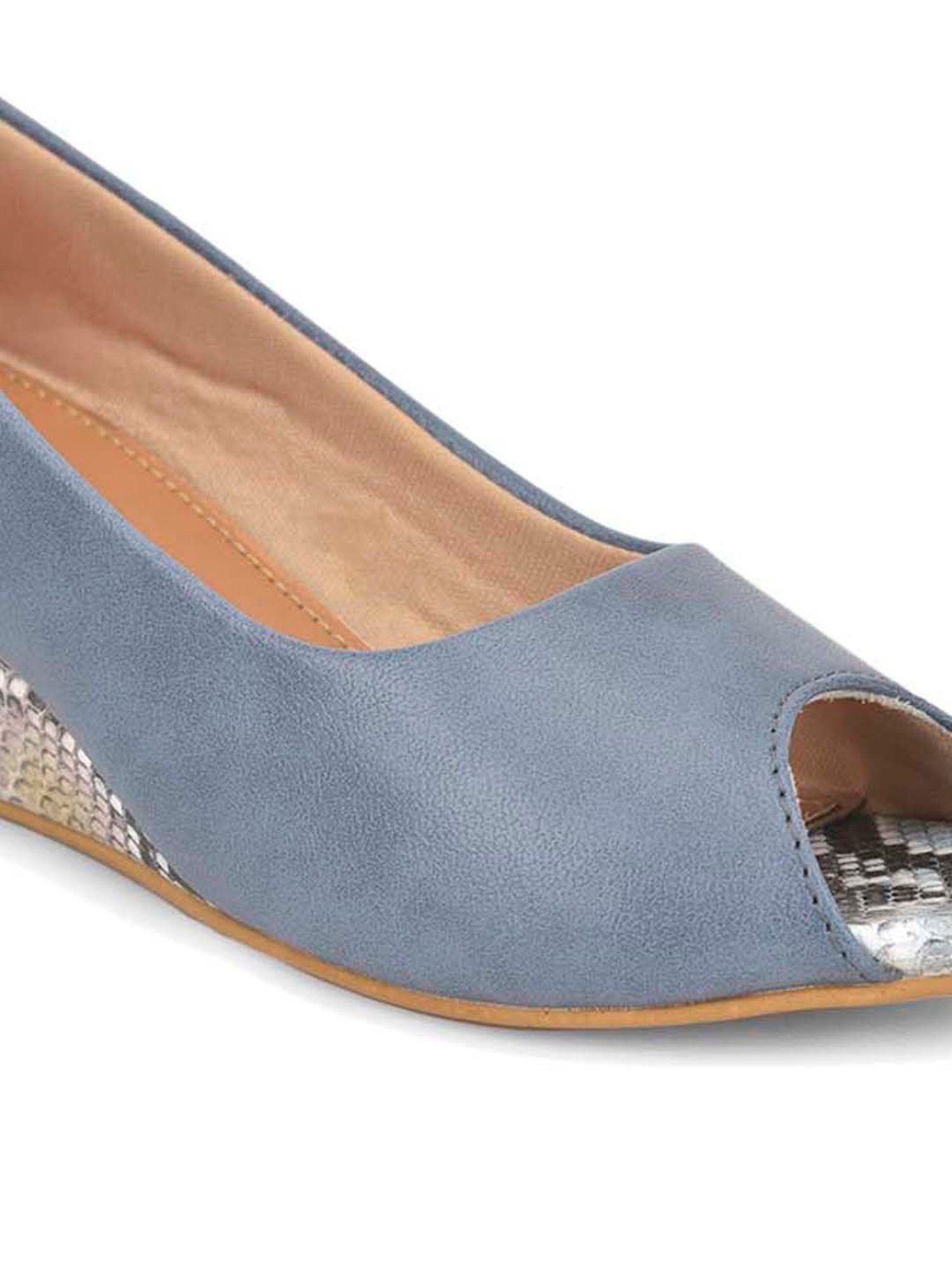 Salario Women's Blue Peeptoe Wedges