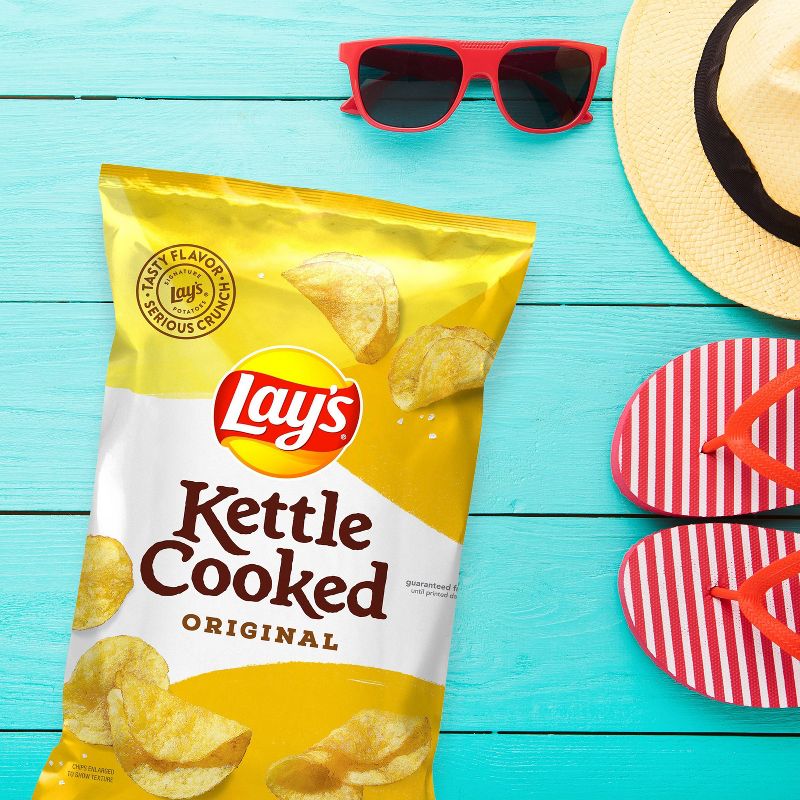 Lay's Kettle Cooked Original Potato Chips - 8.0oz