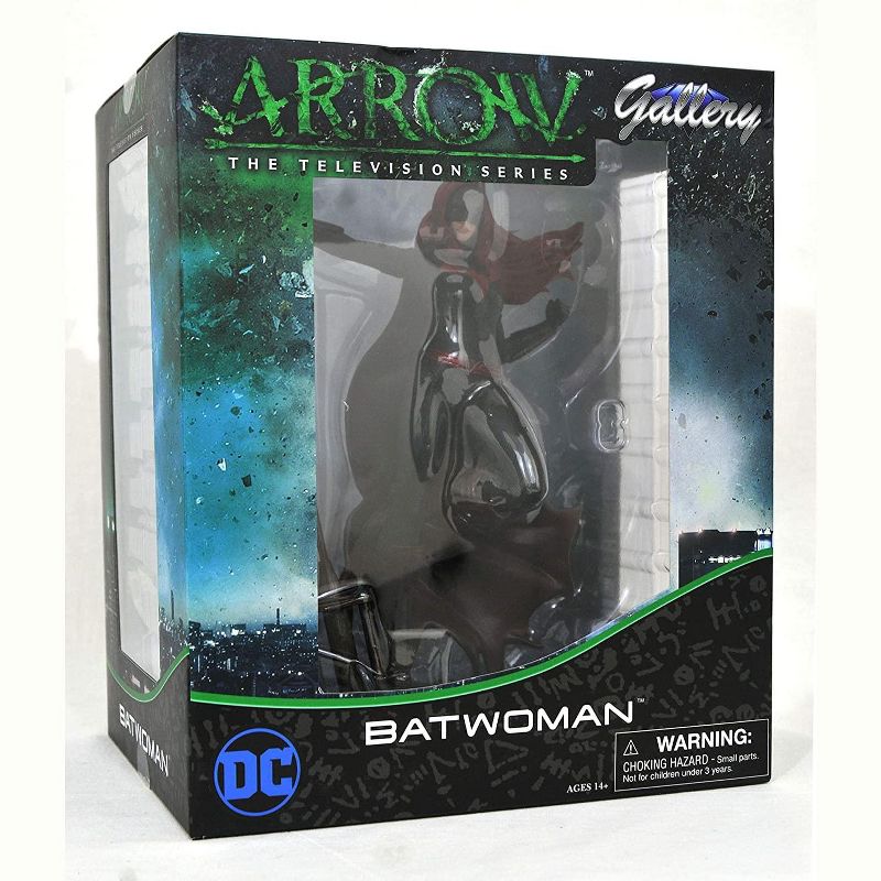 Diamond Select DC Gallery 9 Inch PVC Statue | Elseworld Batwoman