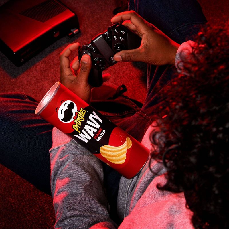 Pringles Salty Wavy Potato Crisps Chips - 4.5oz