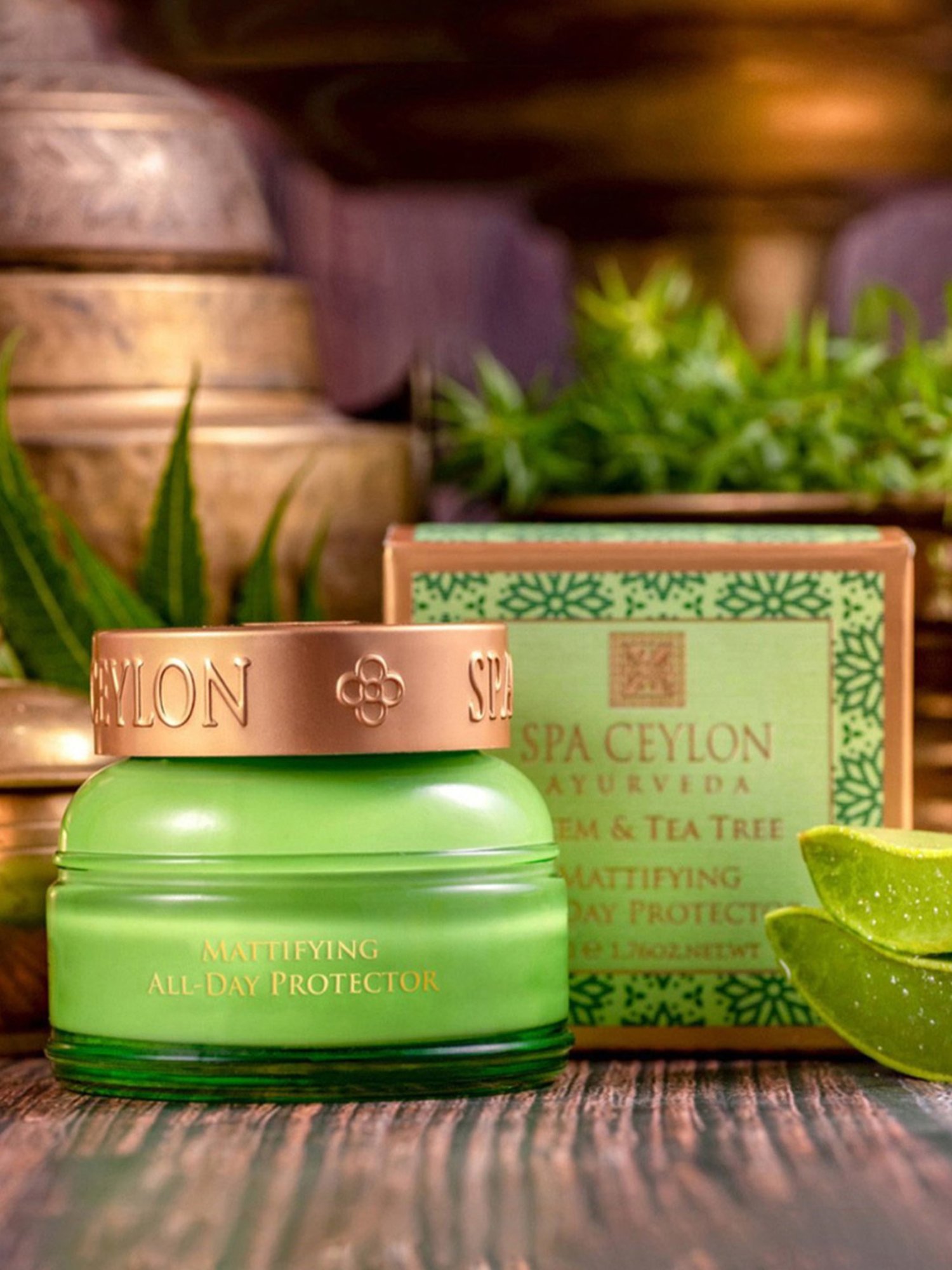 Spa Ceylon Neem & Tea Tree Mattifying All Day Protector SPF 5+ - 100 gm