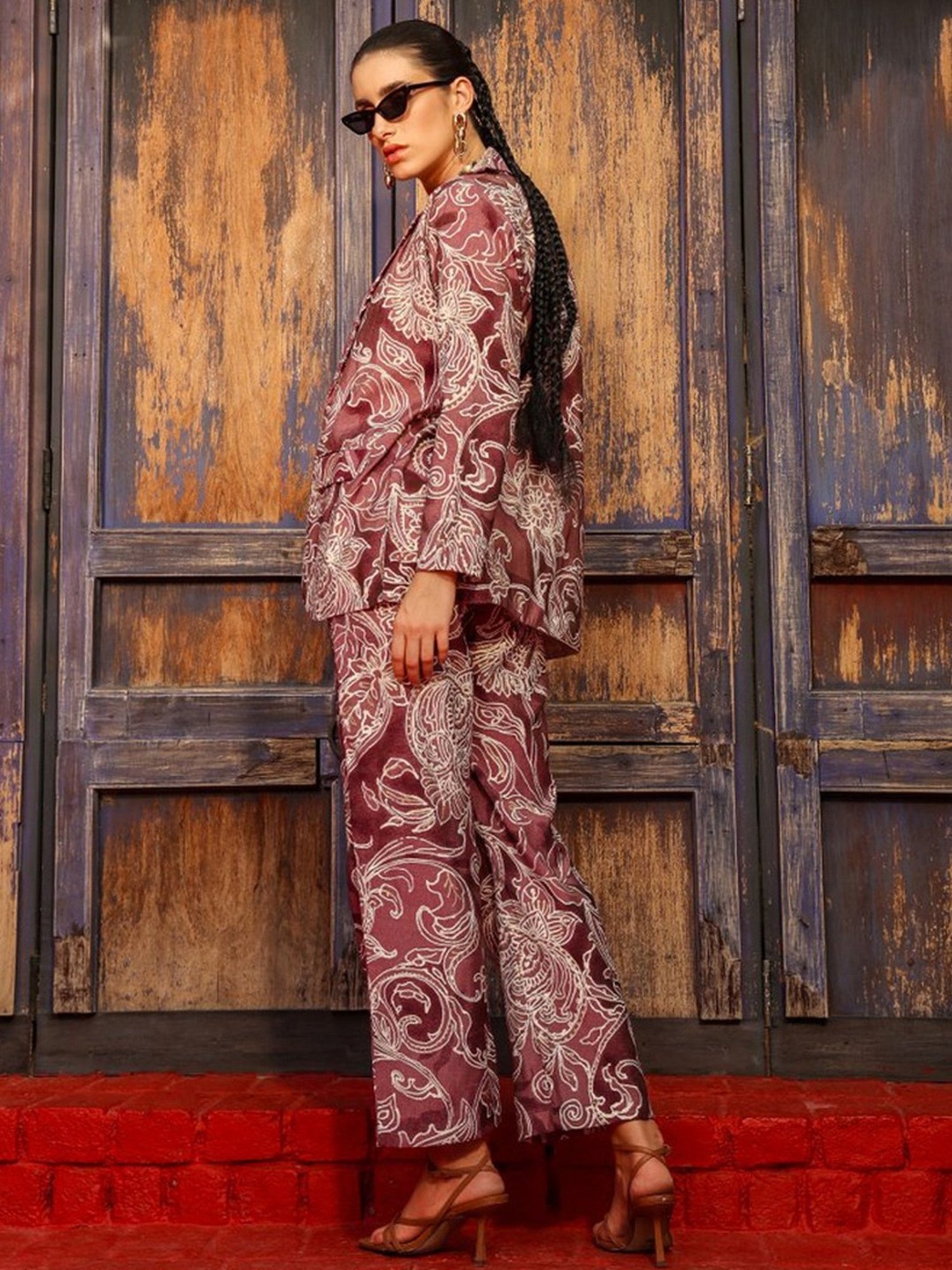 Zolo Label Purple Printed Top Pant Set With Blazer