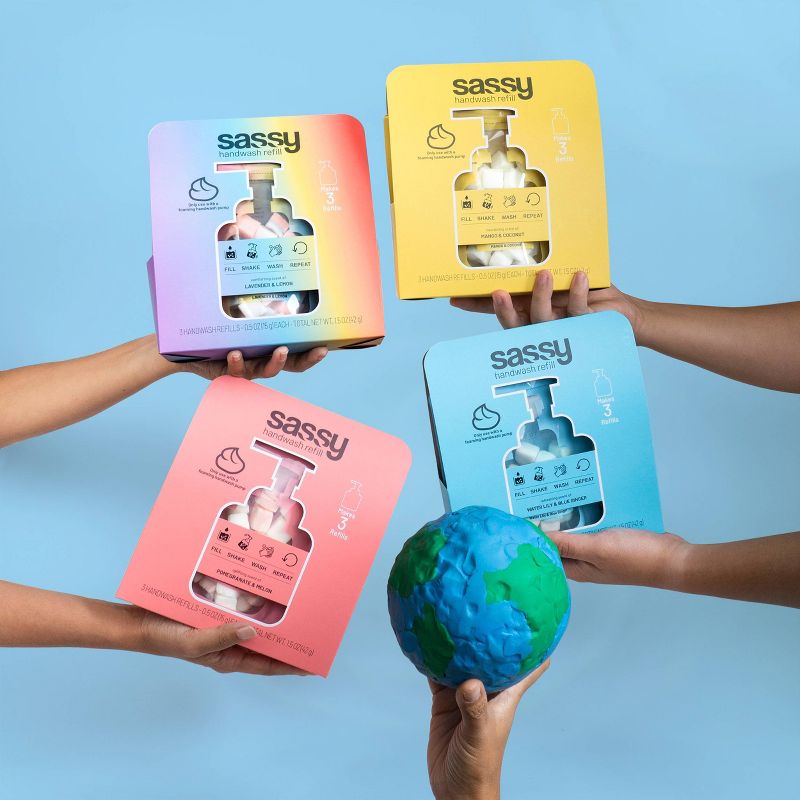 SASSY Refillable Foaming Handwash - Refreshing Scent of Water Lily & Blue Ginger - 0.5oz