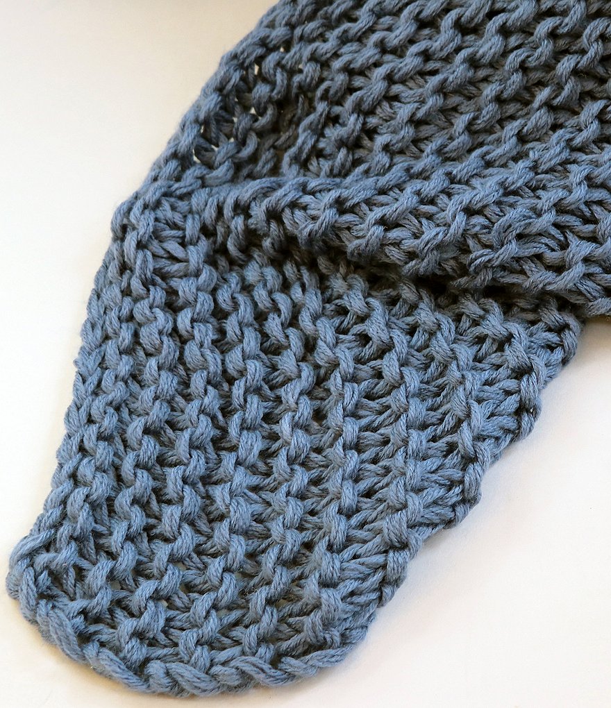 Oscar/Oliver Luca Throw