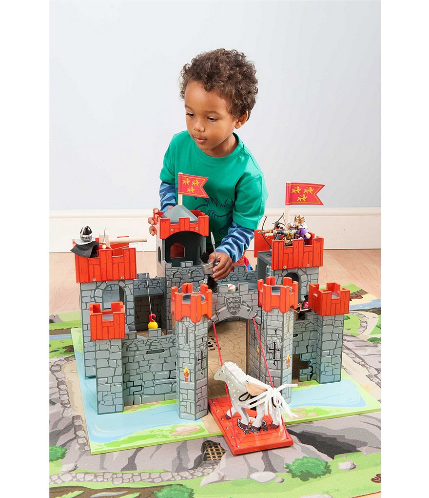 Le Toy Van Lionheart Wooden Castle
