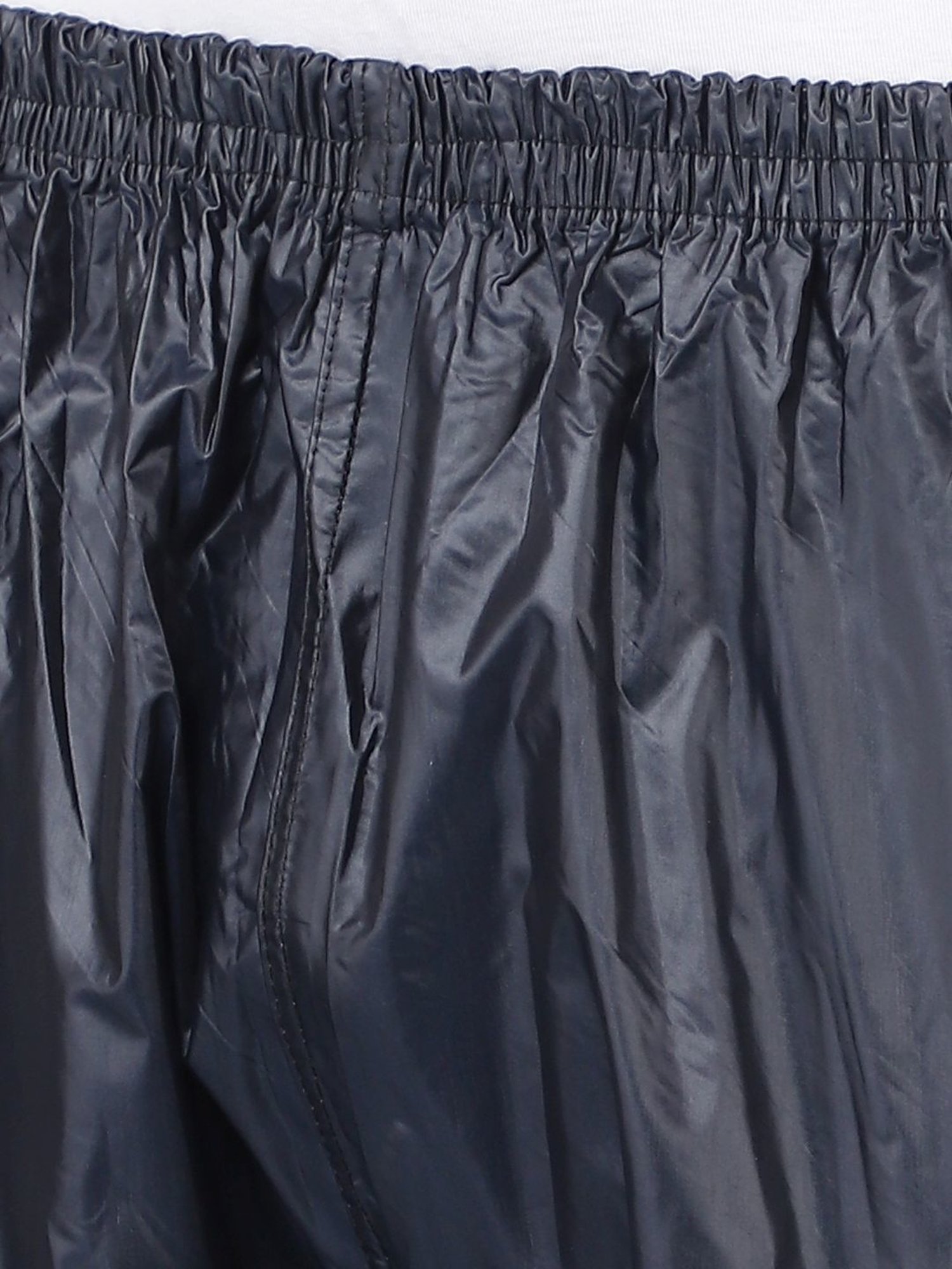 Wildcraft Red & Maroon Regular Fit Colour Block Rainwear Jacket