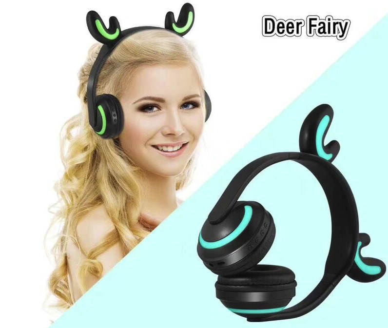 CORN  Cartoon Shape Bluetooth 4.1 Wireless  and 3.5mm Wired Connectivity  Dual-mode Headset, Stereo Low Deep Bass, Multi-color Led Light Effect--Rabbit Girl