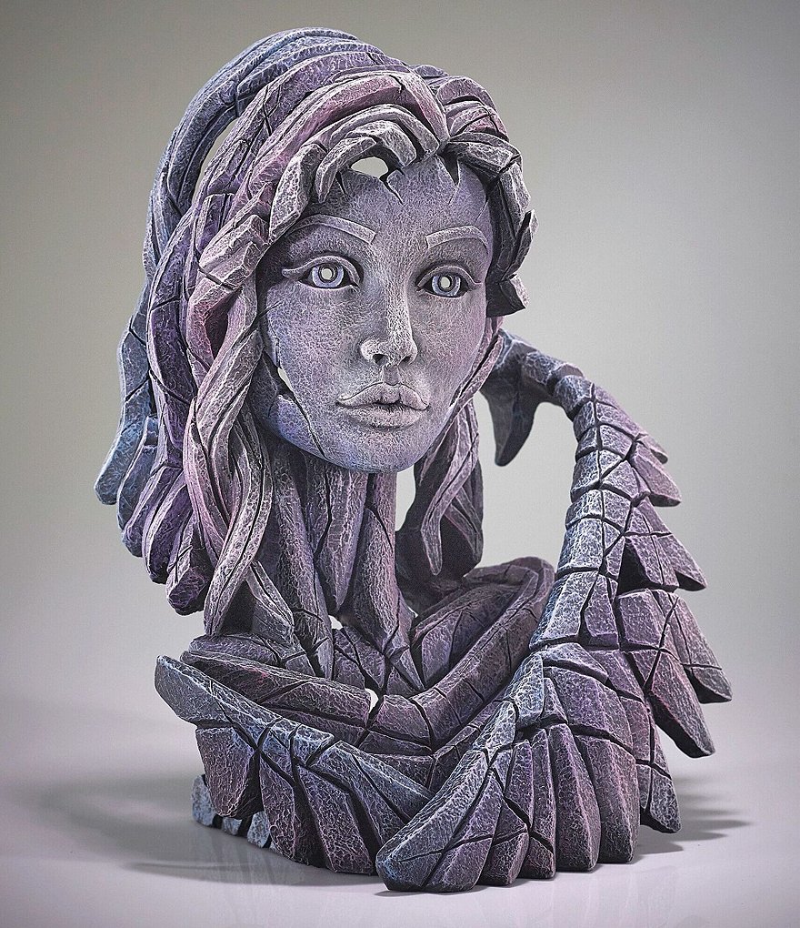 Edge Sculpture by Enesco Angel Figure