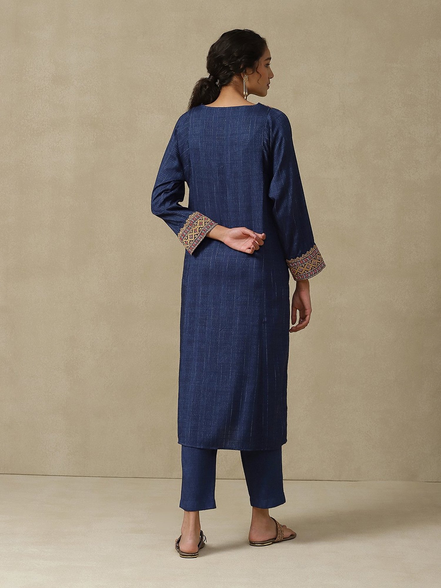 aarke Ritu Kumar Blue Embroidered Kurta With Pants & Dupatta