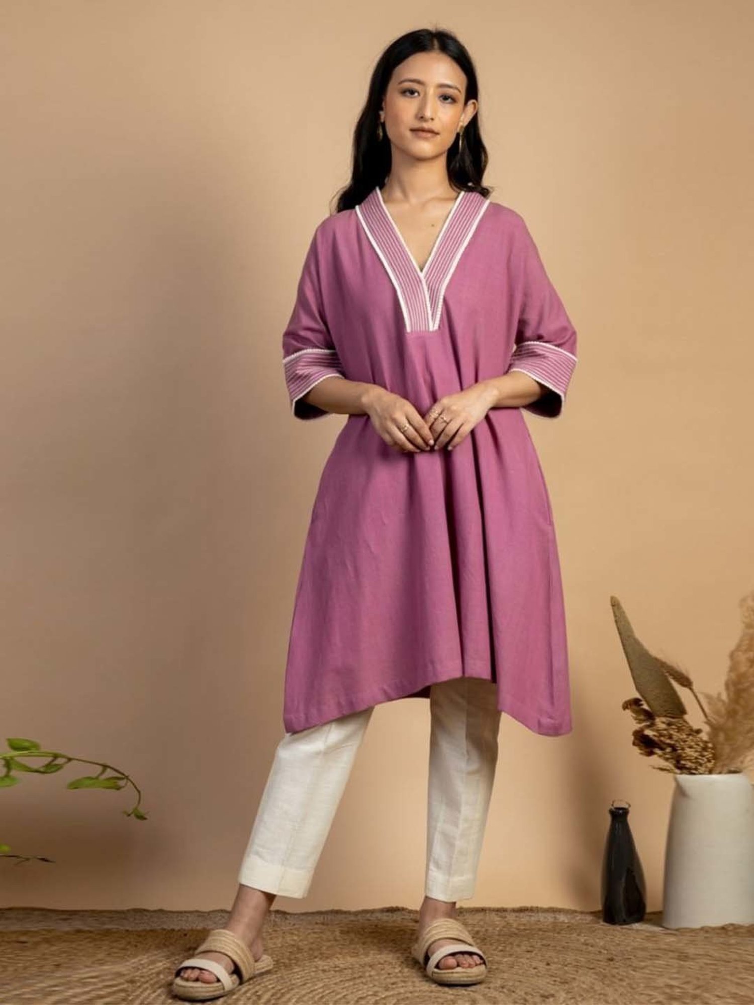 Mushio Magenta Pink Kriti Hand Woven Kaftan Style Kurta