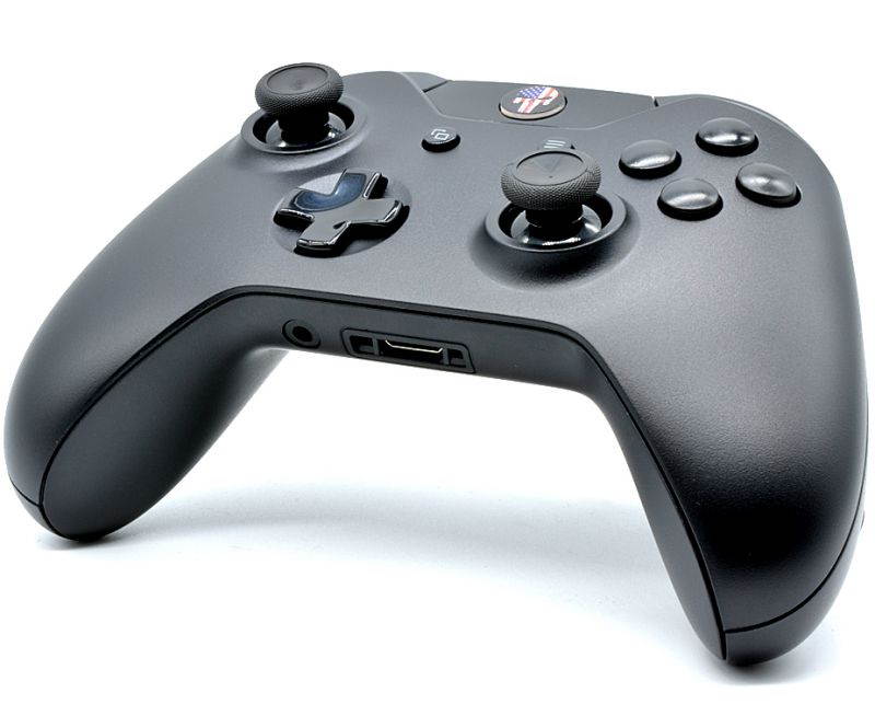 "American Skull" Xbox One Rapid Fire Modded Controller for COD BO3, MW Remastered, Ghosts, Destiny, GOW, Battlefield: Quick Scope, Drop Shot, Auto Run, Sniped Breath, Mimic, More (3.5 mm jack)
