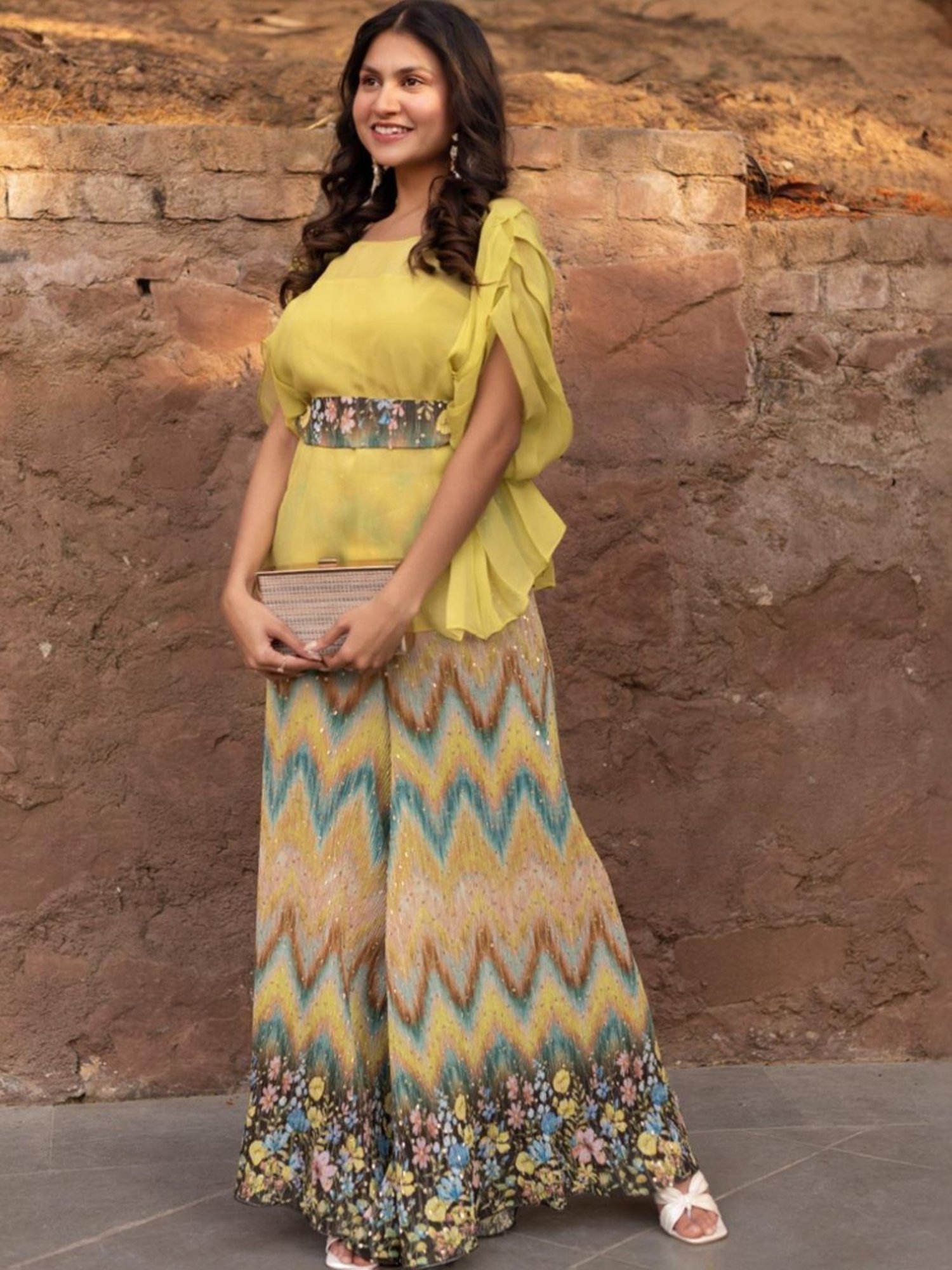 Calmna Black & Yellow Chrused Top with Sharara