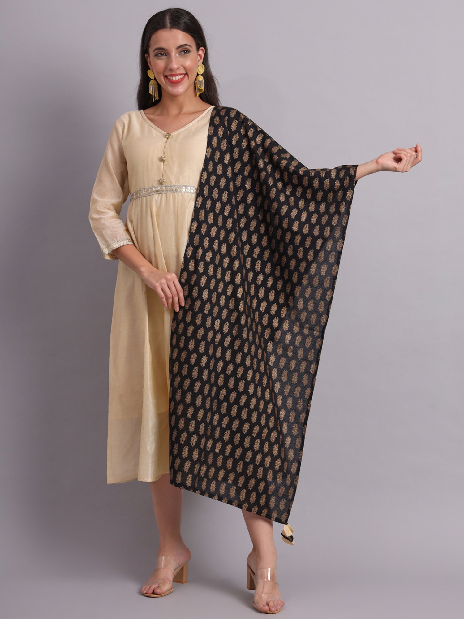 DECKEDUP Black Printed Dupatta
