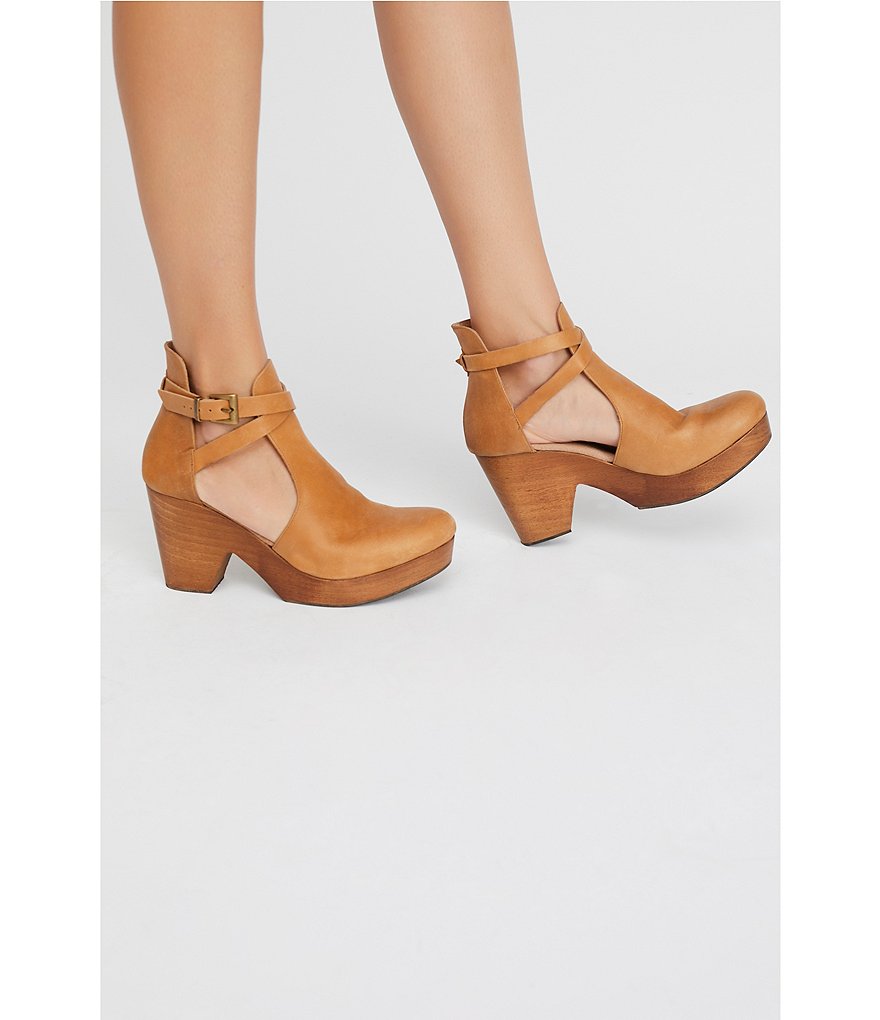 Free People Cedar Leather Buckle Wood Clogs