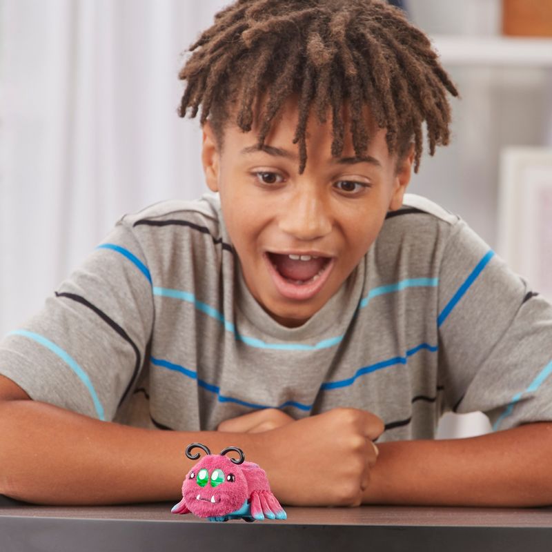 Yellies! Fuzzbo Voice-Activated Spider Pet