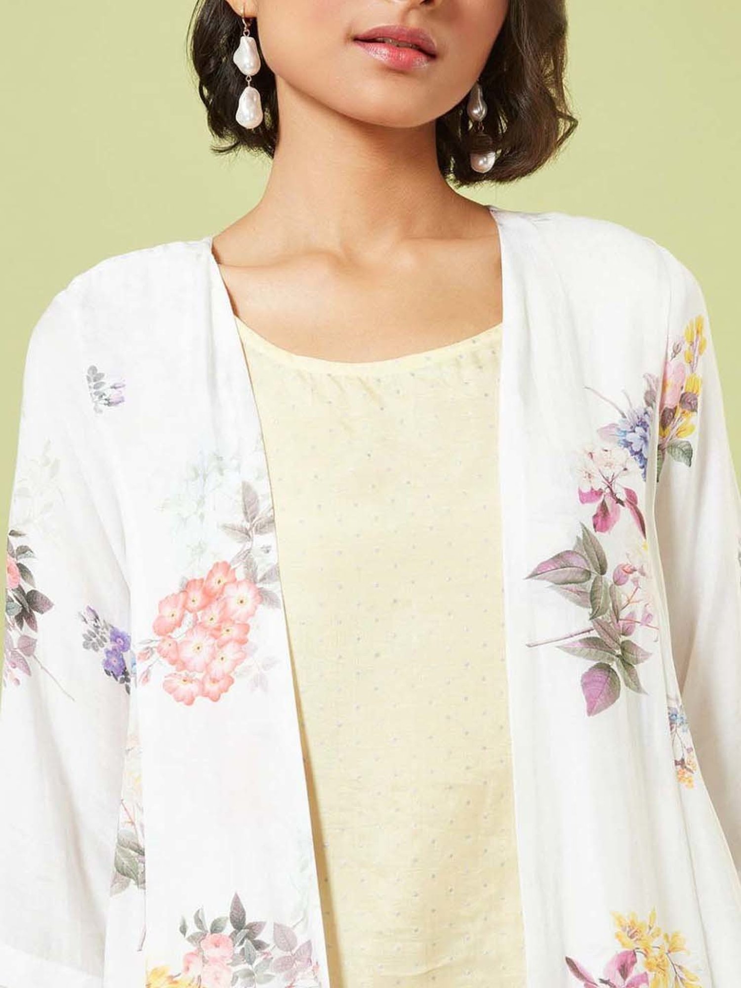 Marigold Lane White Floral Print Shrug