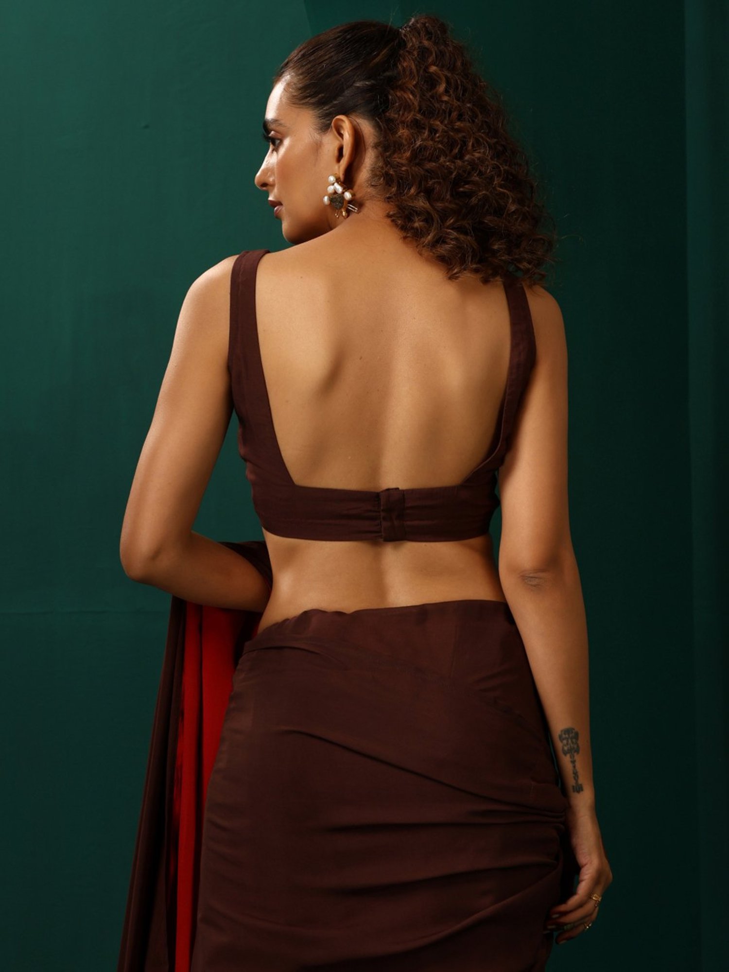 true Browns Brown Sleeveless Blouse