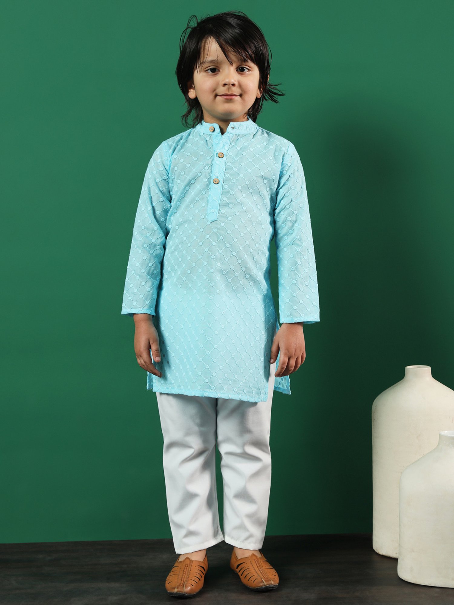 READIPRINT FASHIONS Kids Blue & White Embroidered Full Sleeves Kurta with Pyjamas