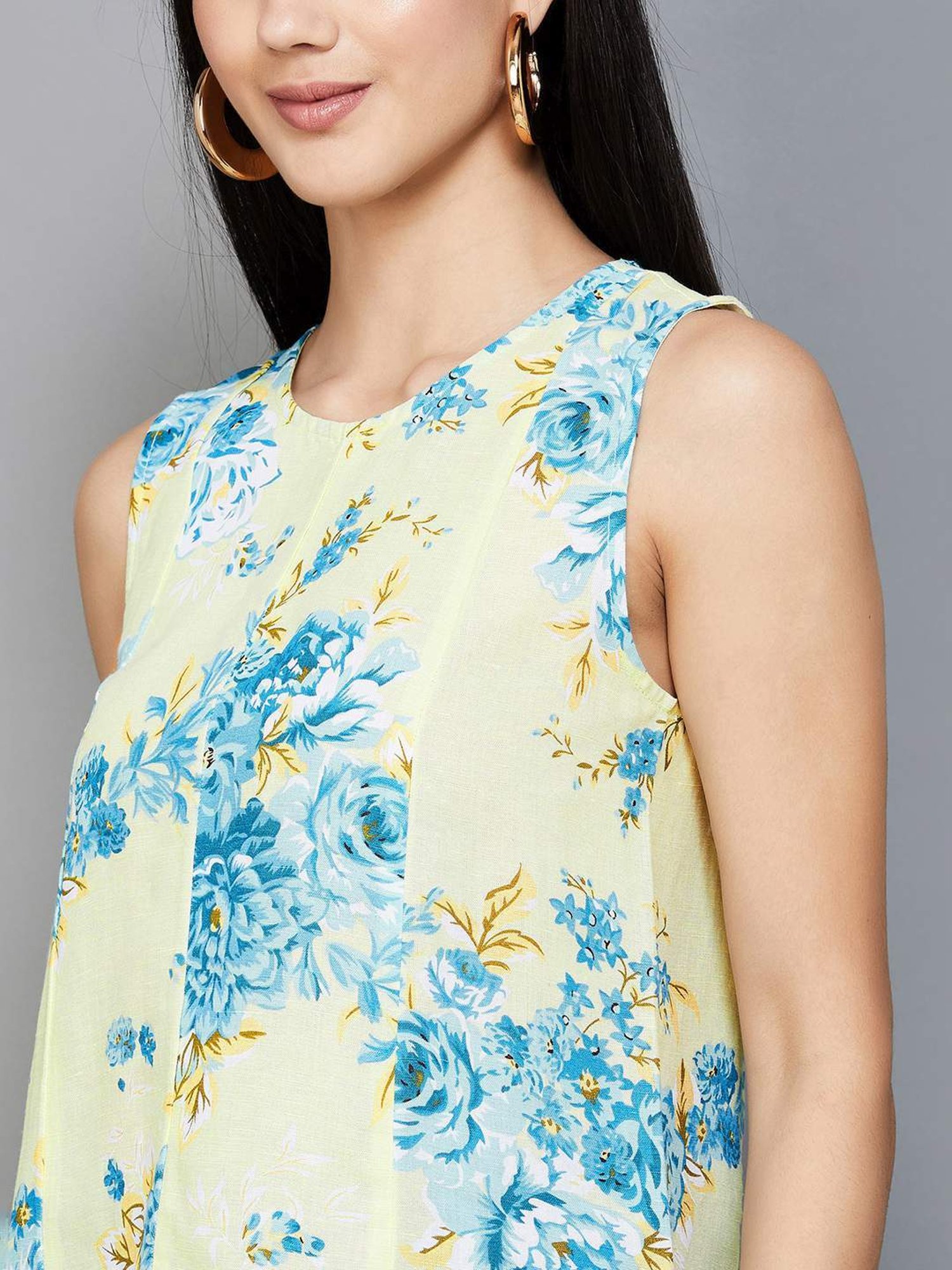 Code by Lifestyle Green Printed Top