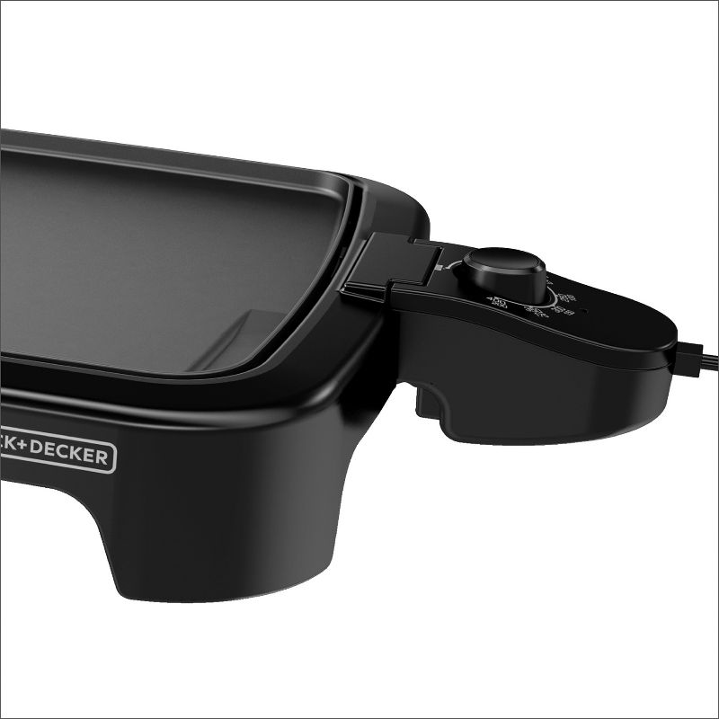 BLACK+DECKER Family-Sized Electric Griddle - Black GD2011B