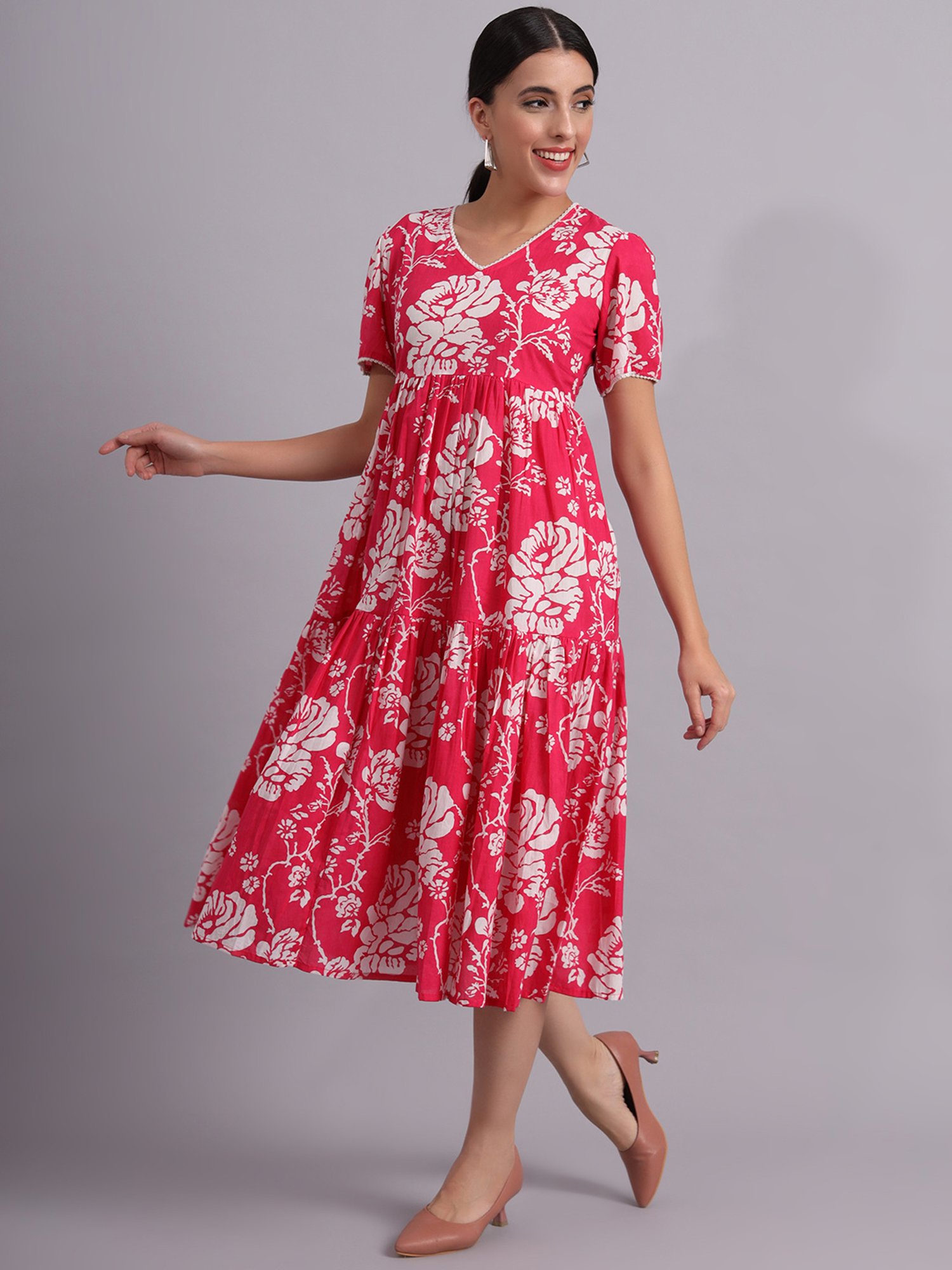 DECKEDUP Magenta Floral Print Midi Dress