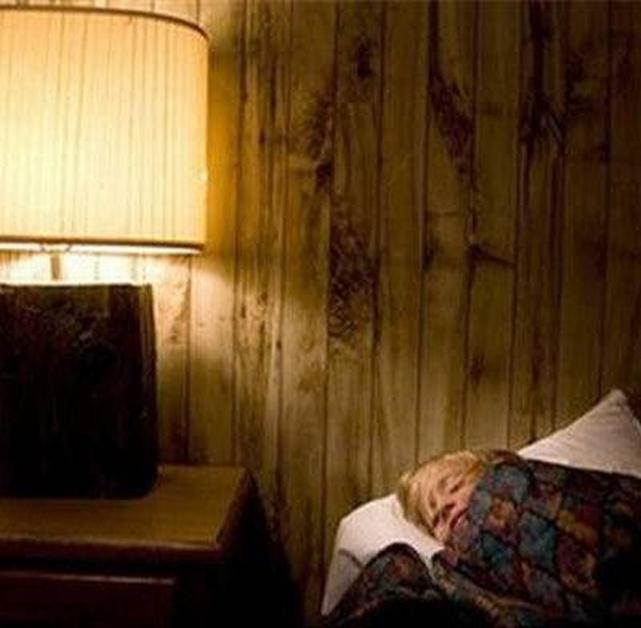 6Outlet + 2 USB 1050 Joule Surge Protector Power Strip with 25Ft Long Extension Cord White UL Listed