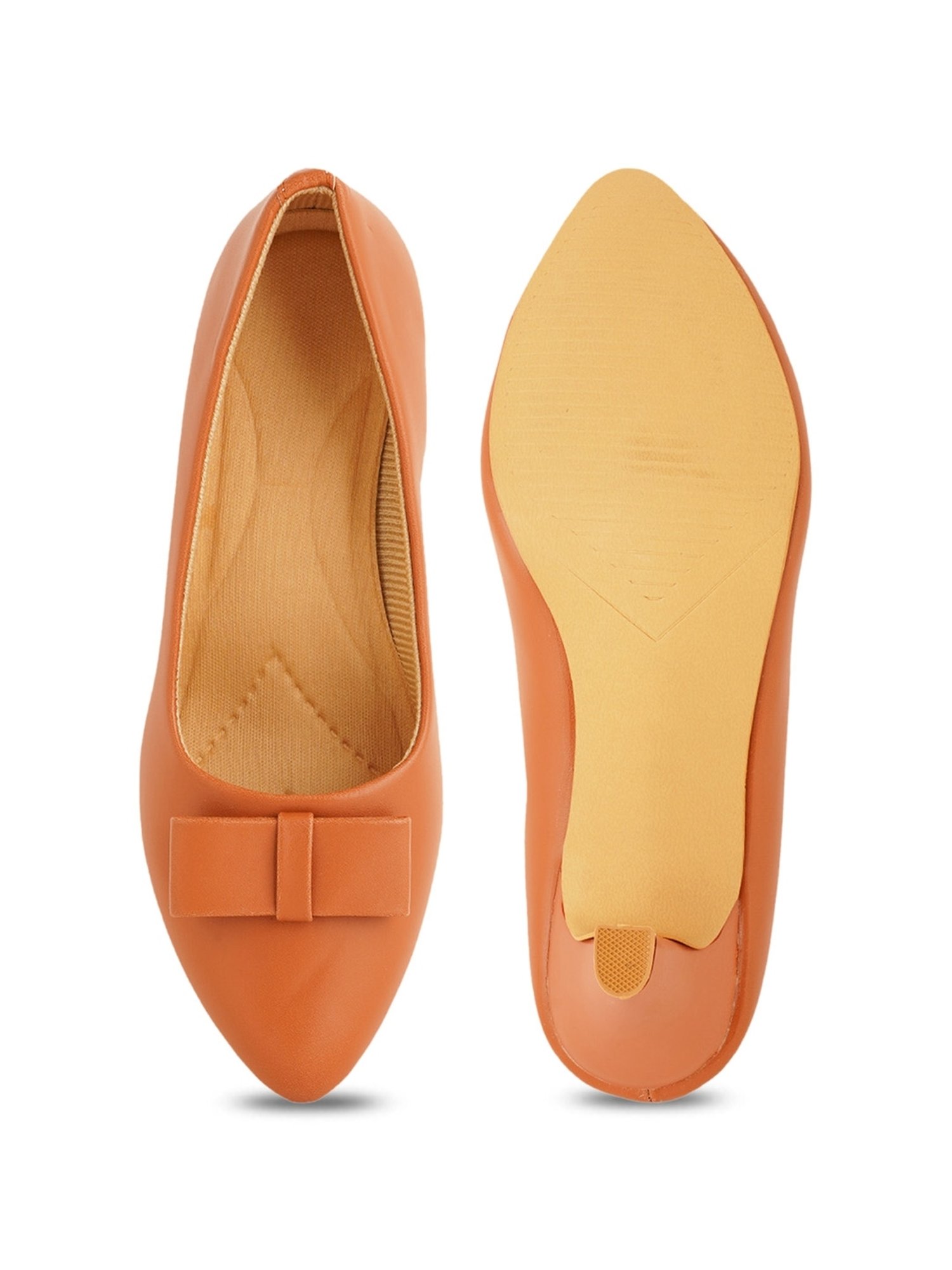 Scentra Women's Tan Casual Pumps