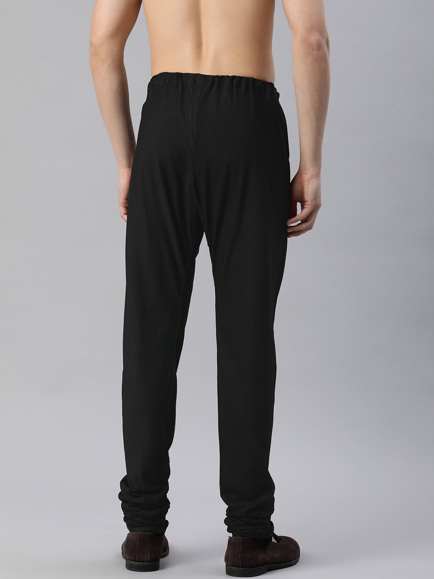 Manthan Black Regular Fit Churidars