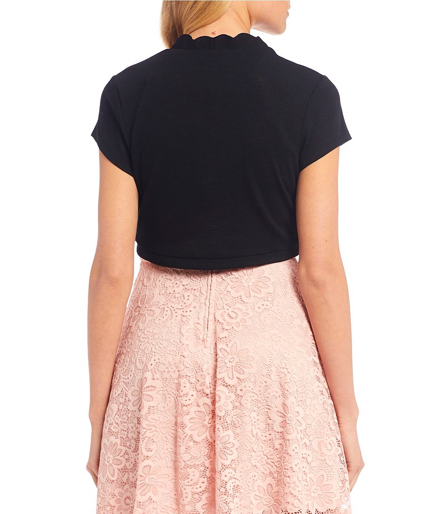 GB Round Neck Fuzzy Eyelash Sweater