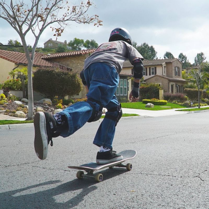 Eight Ball Kids' 8+ Helmet - Sunset Fade