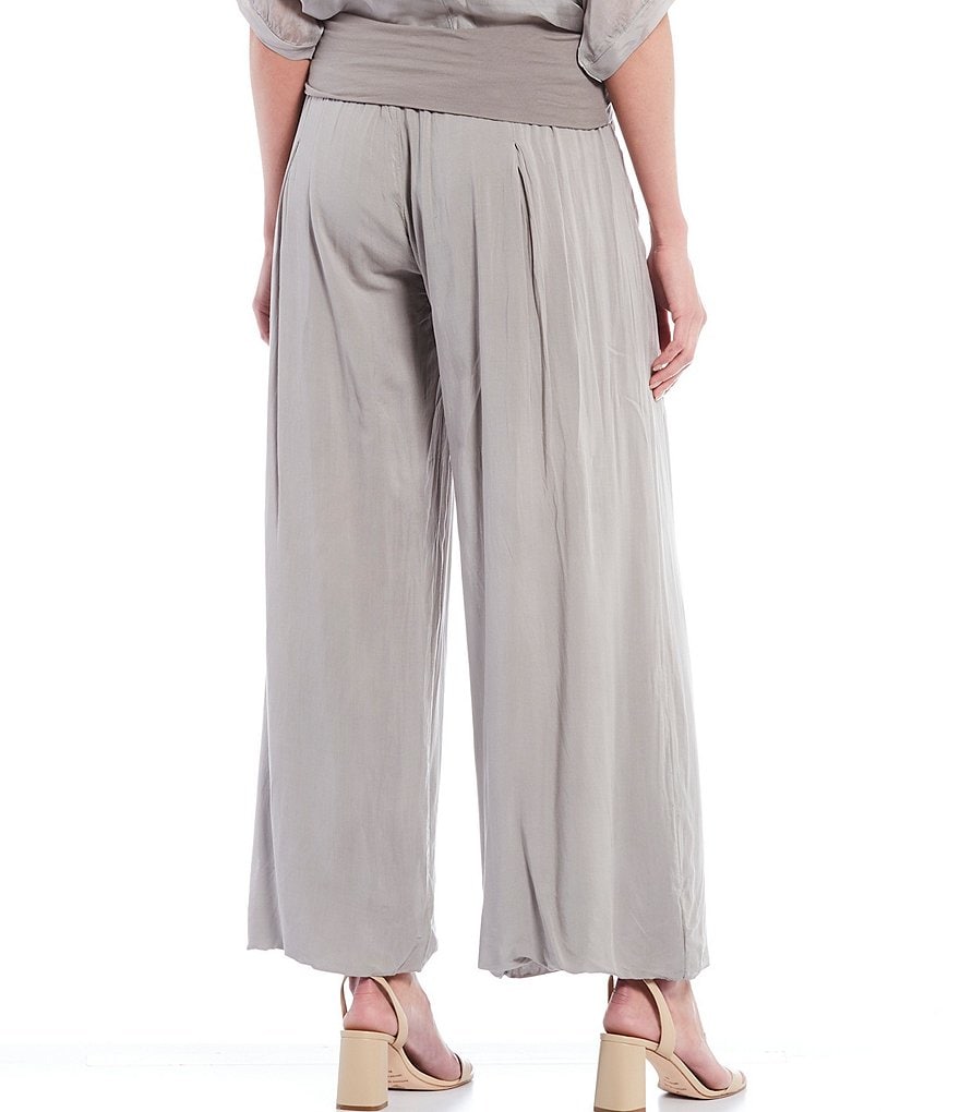 M Made in Italy Pull-On Pleat Detail Wide Leg Pants
