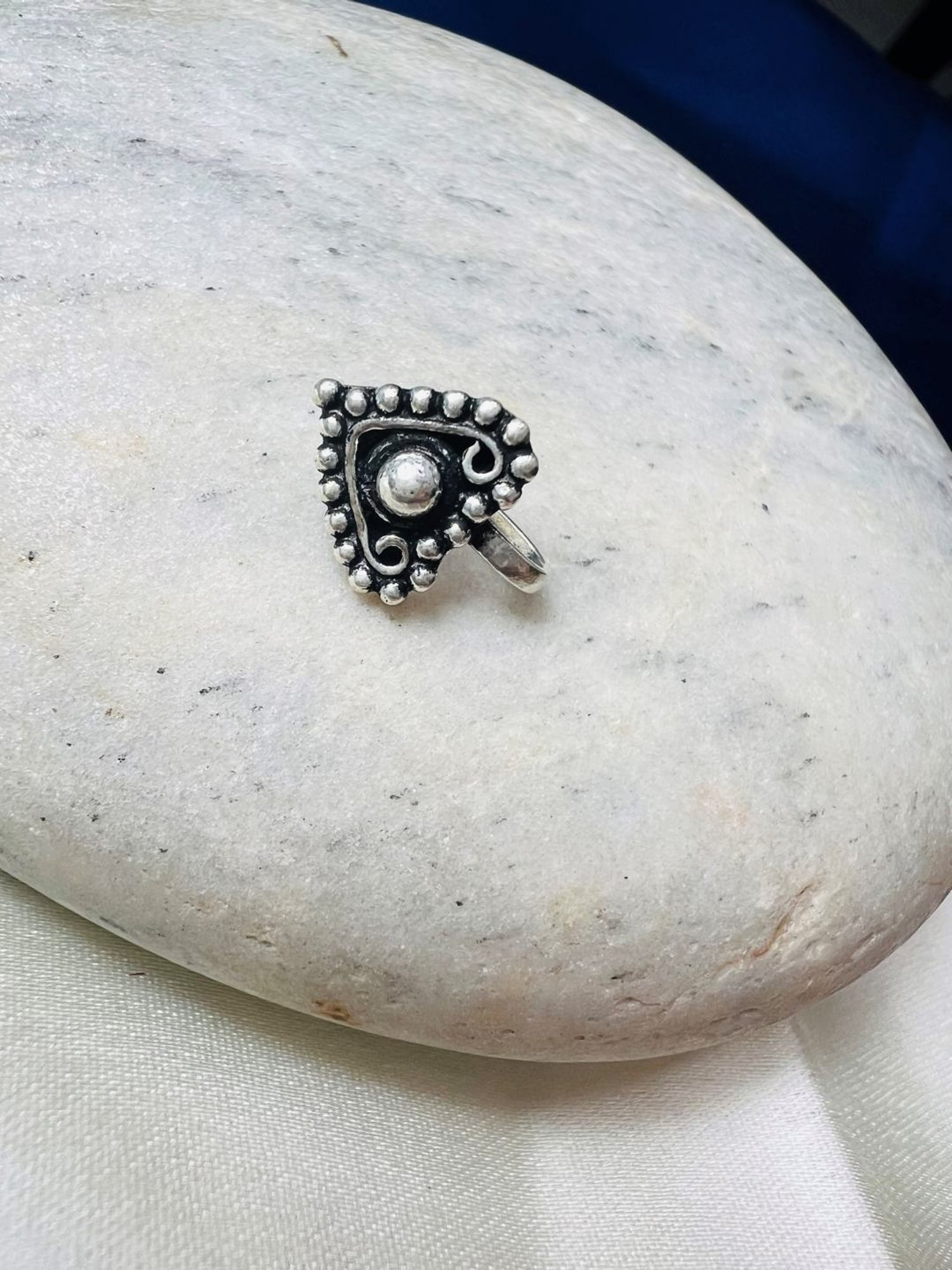 Arte Jewels 92.5 Silver handcrafted Nosepin for Women & Girls