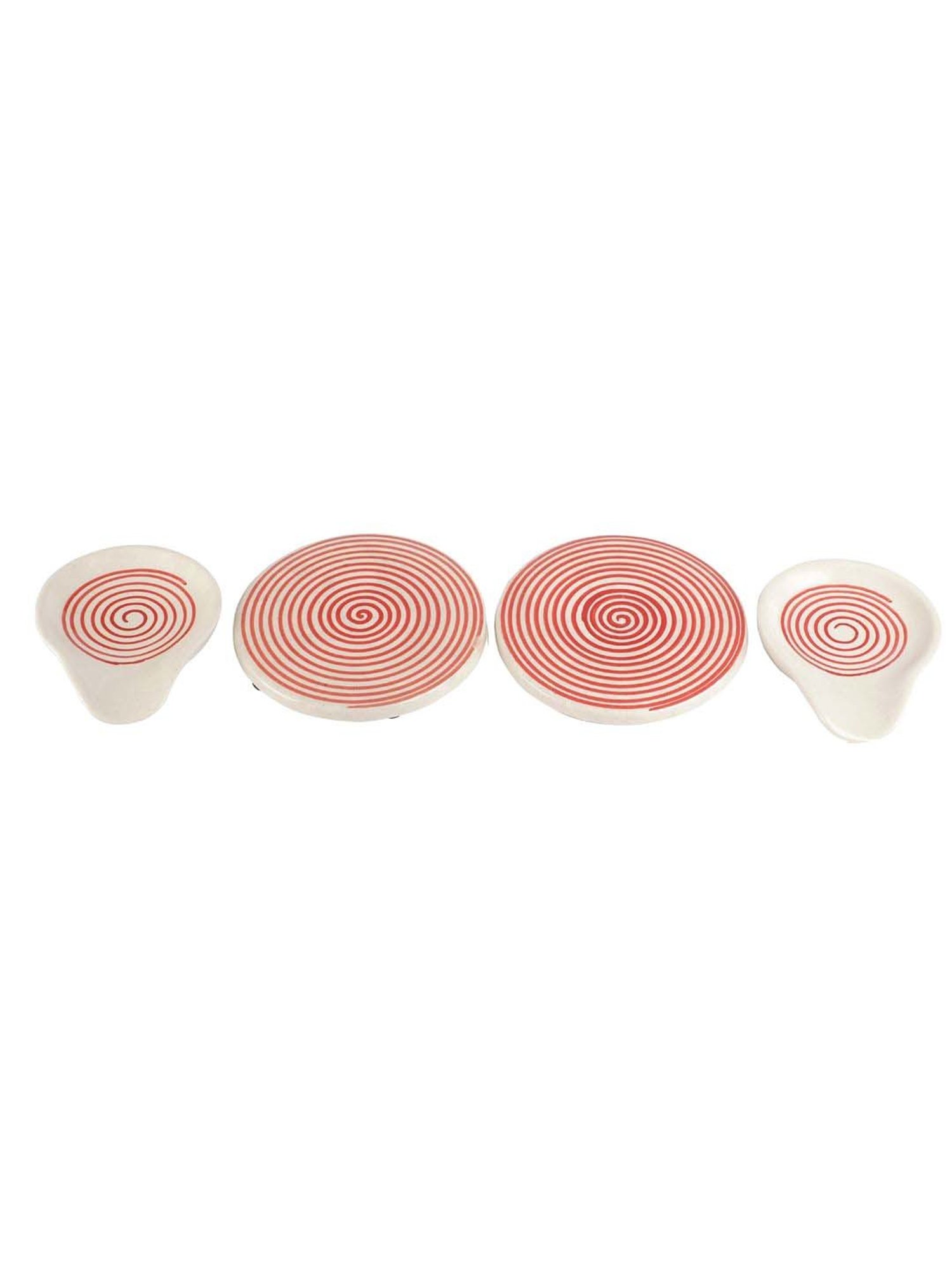 VarEesha Parikrama Red & White Ceramic Spoon Rest with Trivet - Set of 4