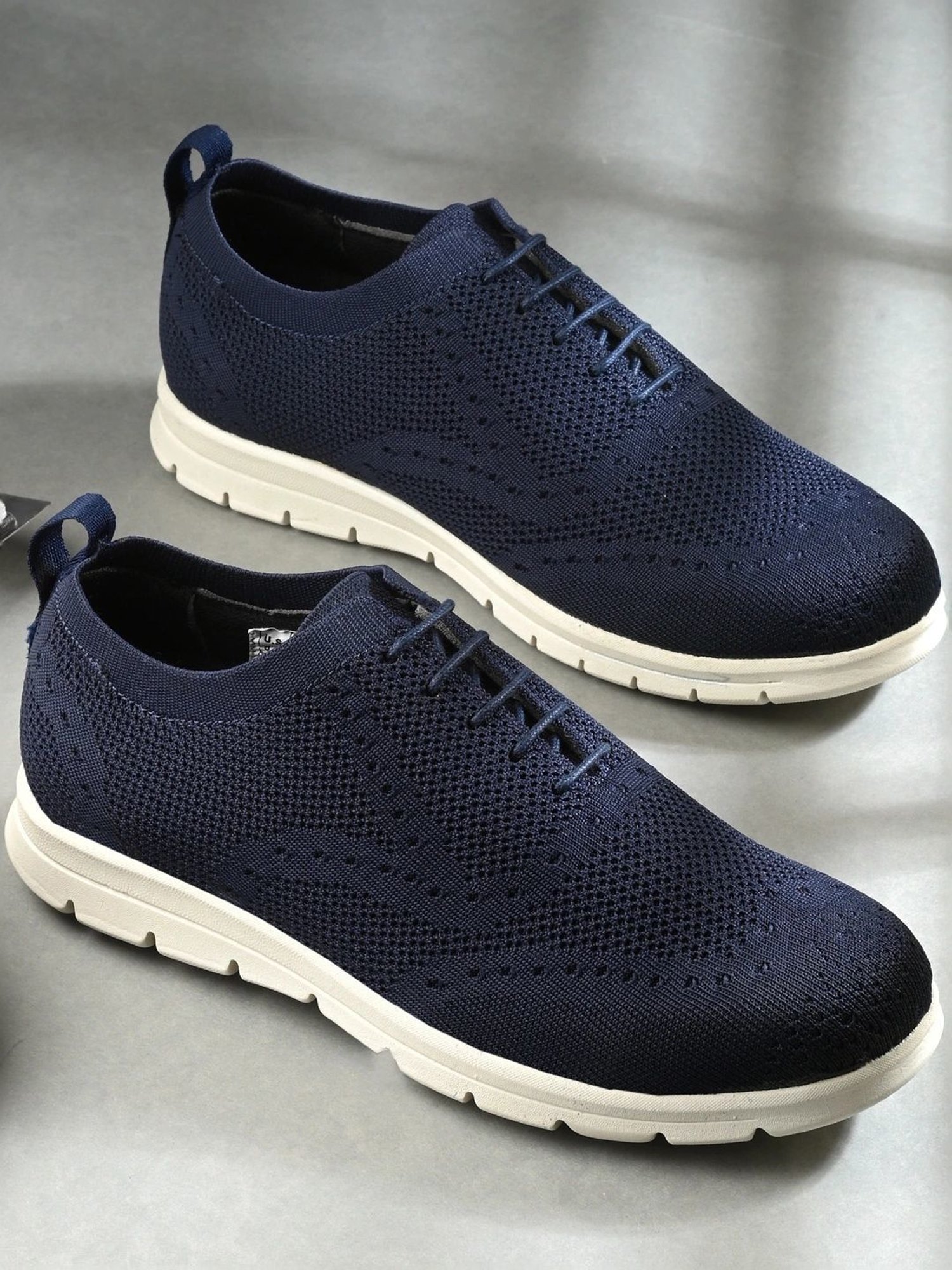 Hoversole Men's Lane Navy Brogue Shoes