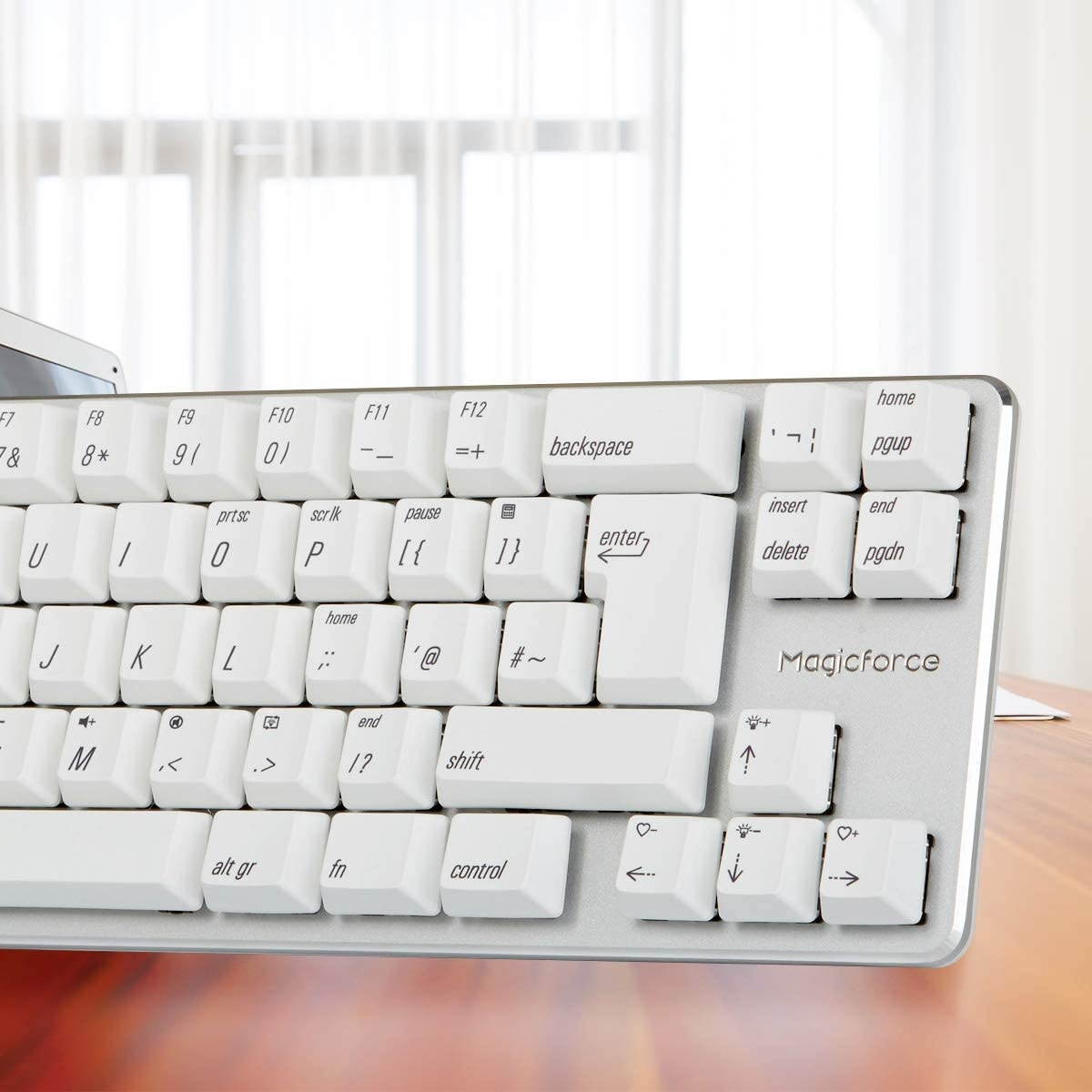 Qisan Wired Mechanical Gaming Keyboard PBT Keycaps Gateron Red Switch Mini 69 Keys(60%) Wired Keyboard with White Backlit UK QWERTY Layout Gaming Keyboard for Gaming Office-White