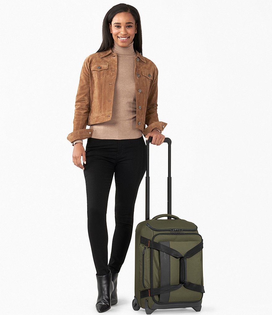 Briggs & Riley ZDX 21#double; Carry-On Upright Duffel Bag