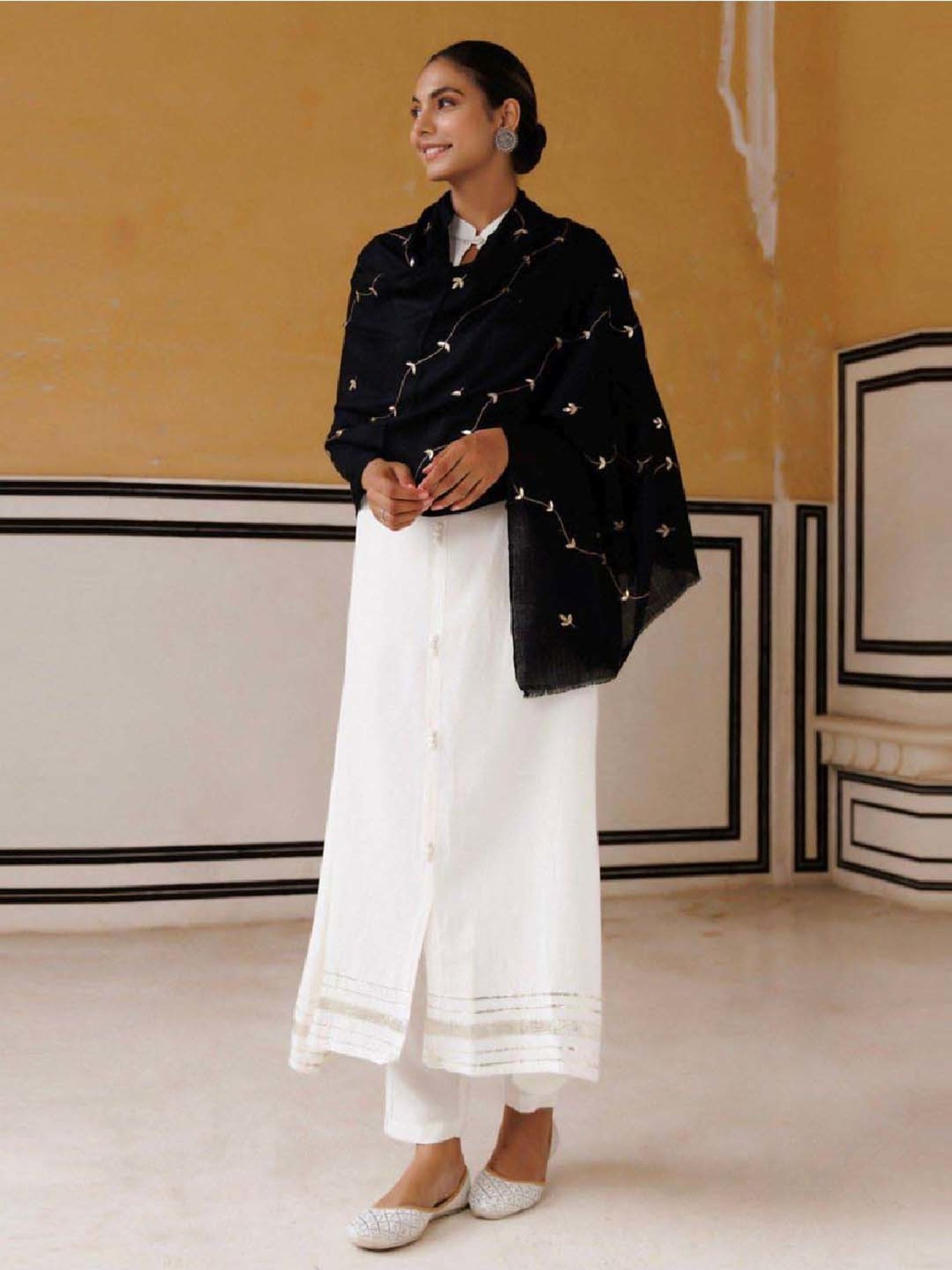 Geroo Jaipur Black Hand Embroidered Gota Patti Woolen Shawl