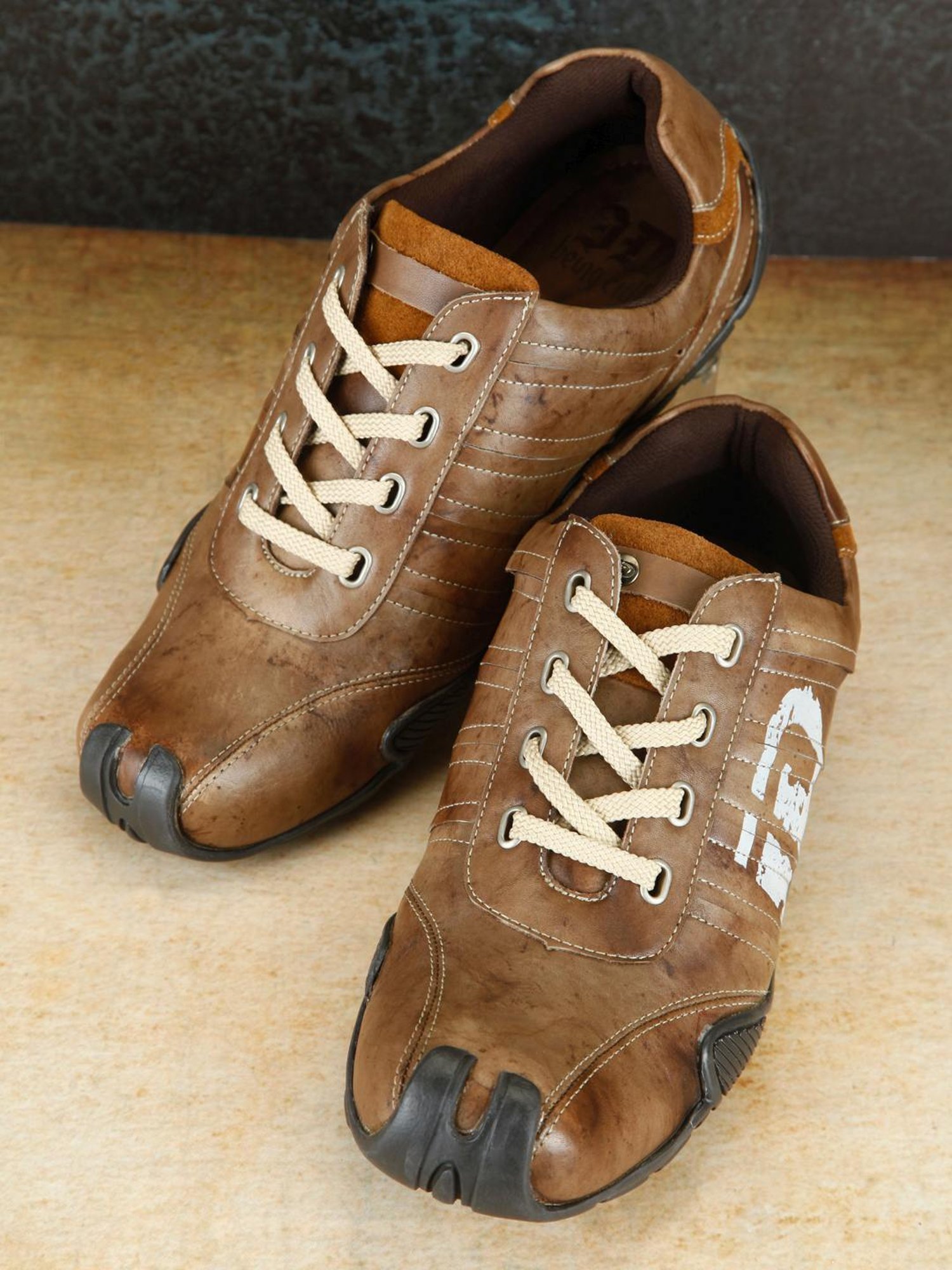 ID Men's Brown Casual Sneakers
