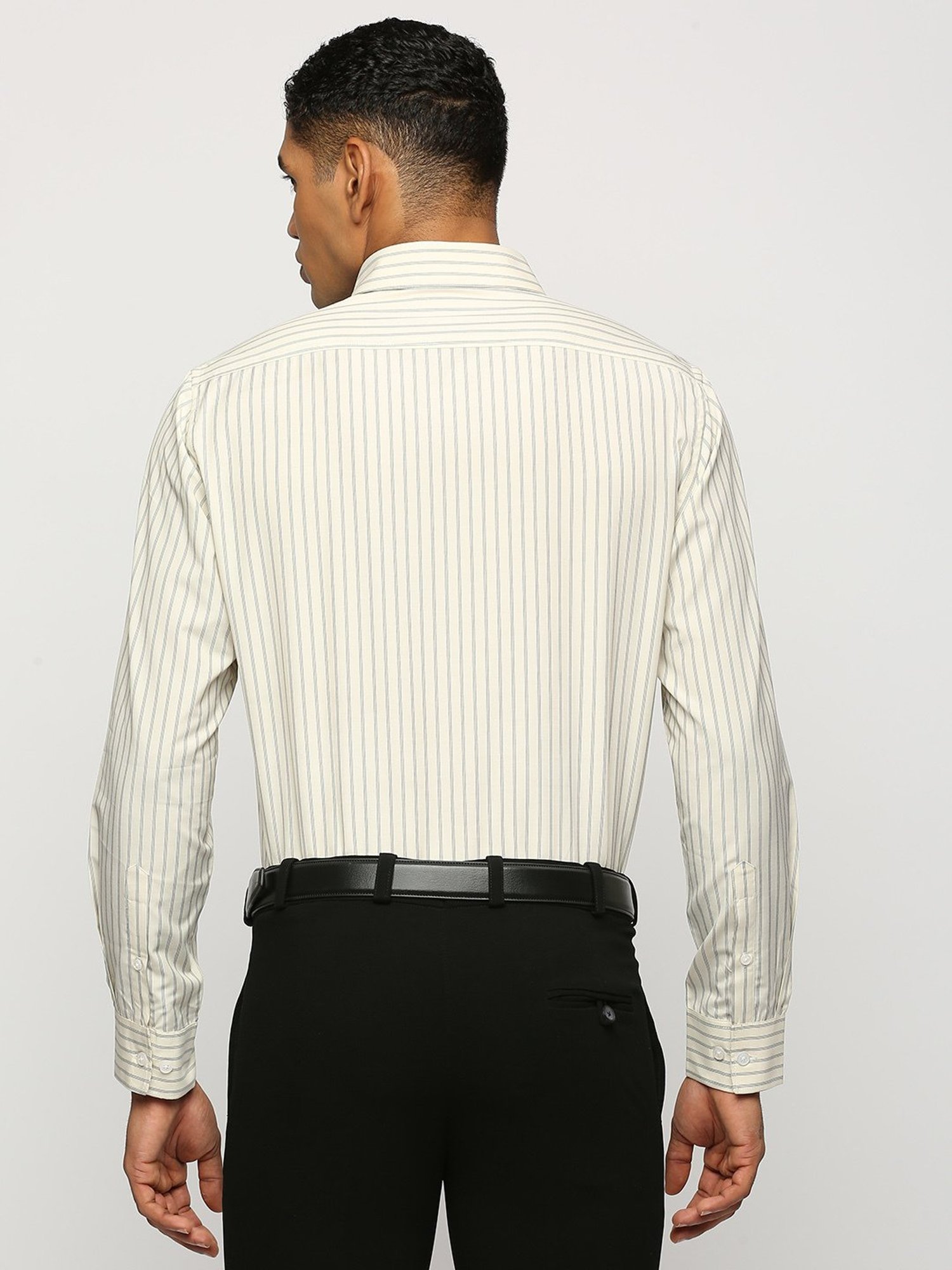 SOLEMIO Off White Regular Fit Striped Shirt