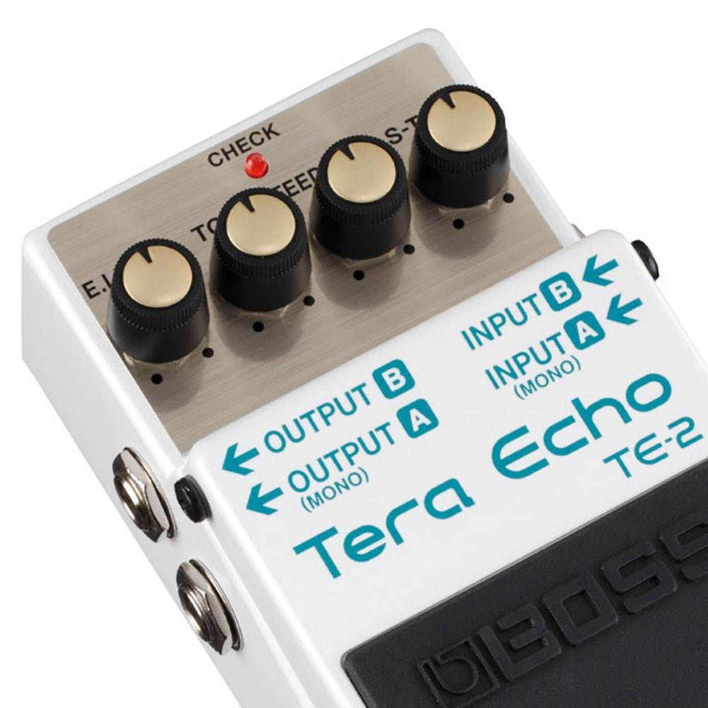 Boss Tera Echo Pedal TE-2