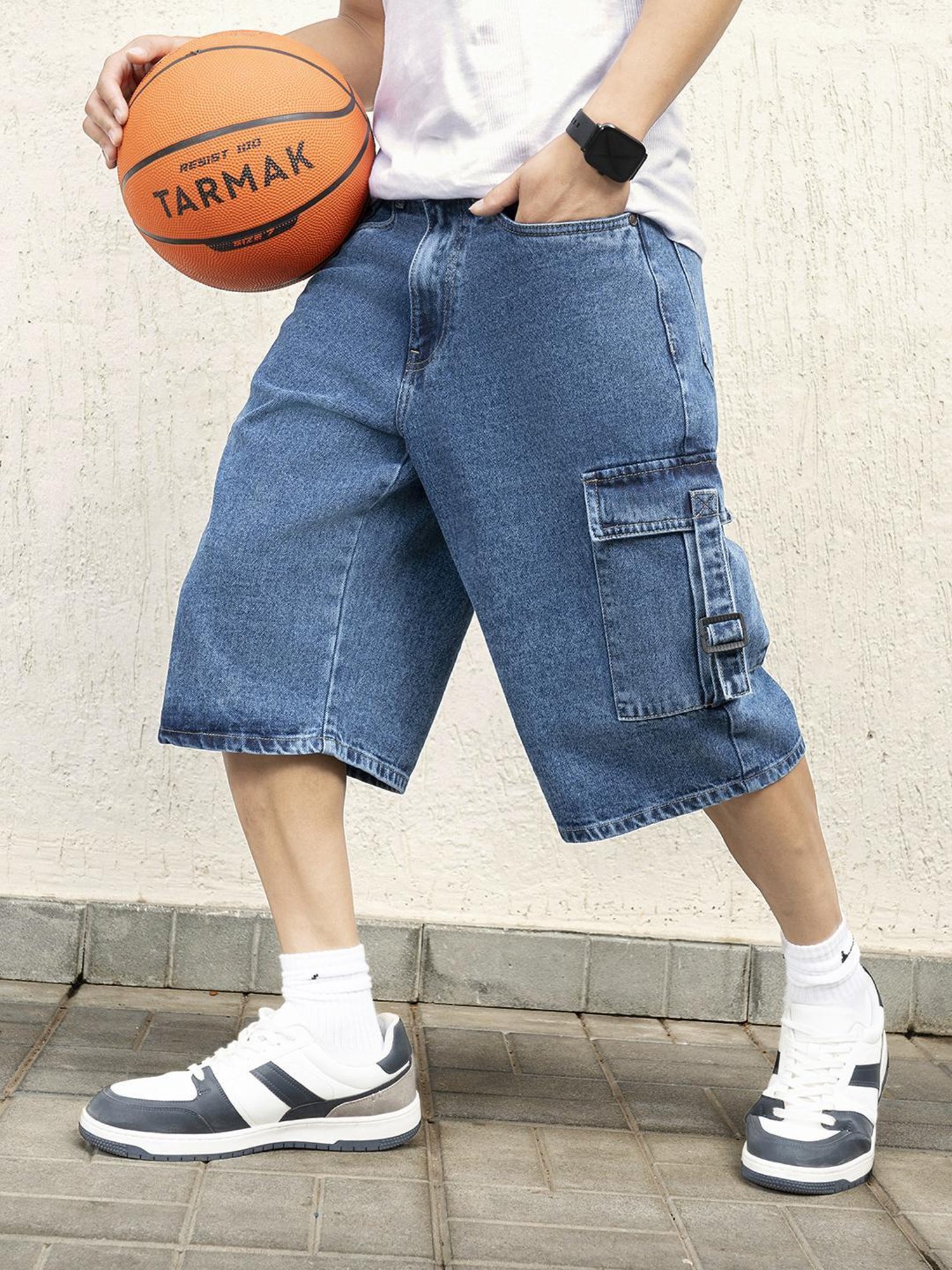 Hubberholme Men Cotton Relaxed Fit Mid-Rise Knee Length Shorts 10