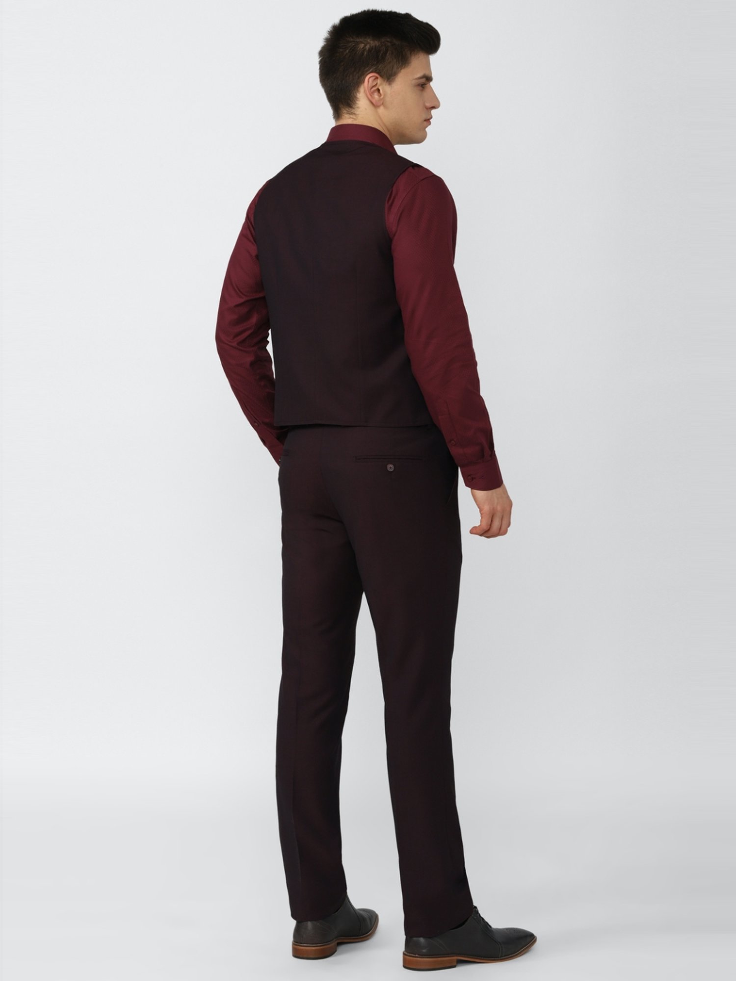 V Dot Maroon Skinny Fit Three Piece Suit
