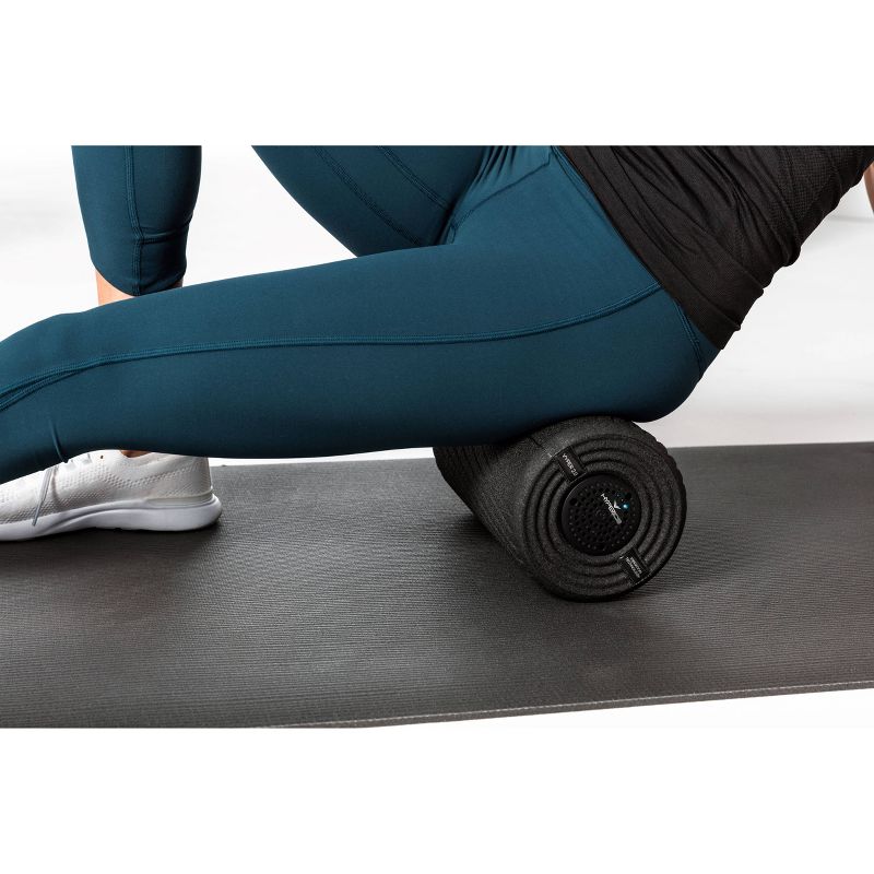 Hyperice Vyper 2.0 Vibrating Fitness Roller - Black