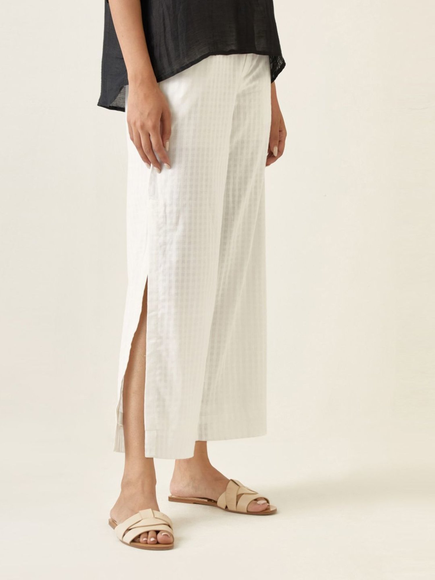 Vinusto White & Black Summer Nostalgia Shirt with Pant