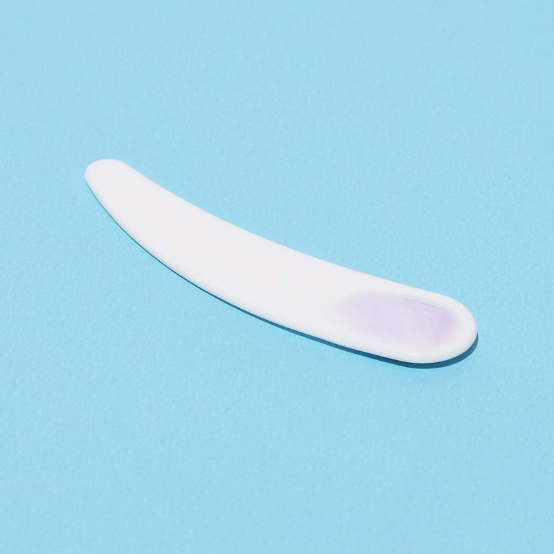 Juvale 24 Pack 5mL Glass Jars with Lids & 6 pc Spatulas for Storing Lotions, Powders, make up & Ointments