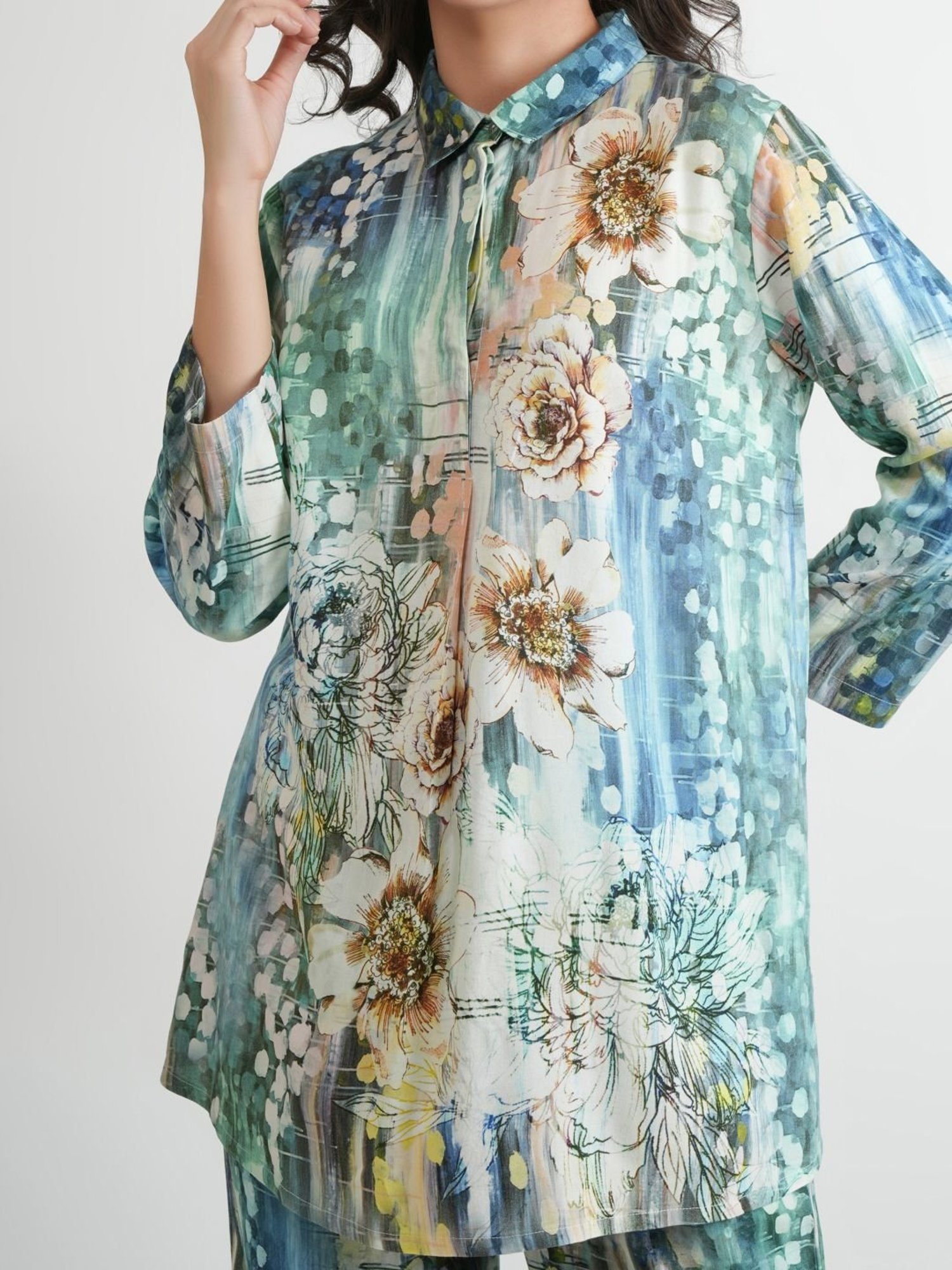 Zolo Label Blue Floral Print Top Pant Set