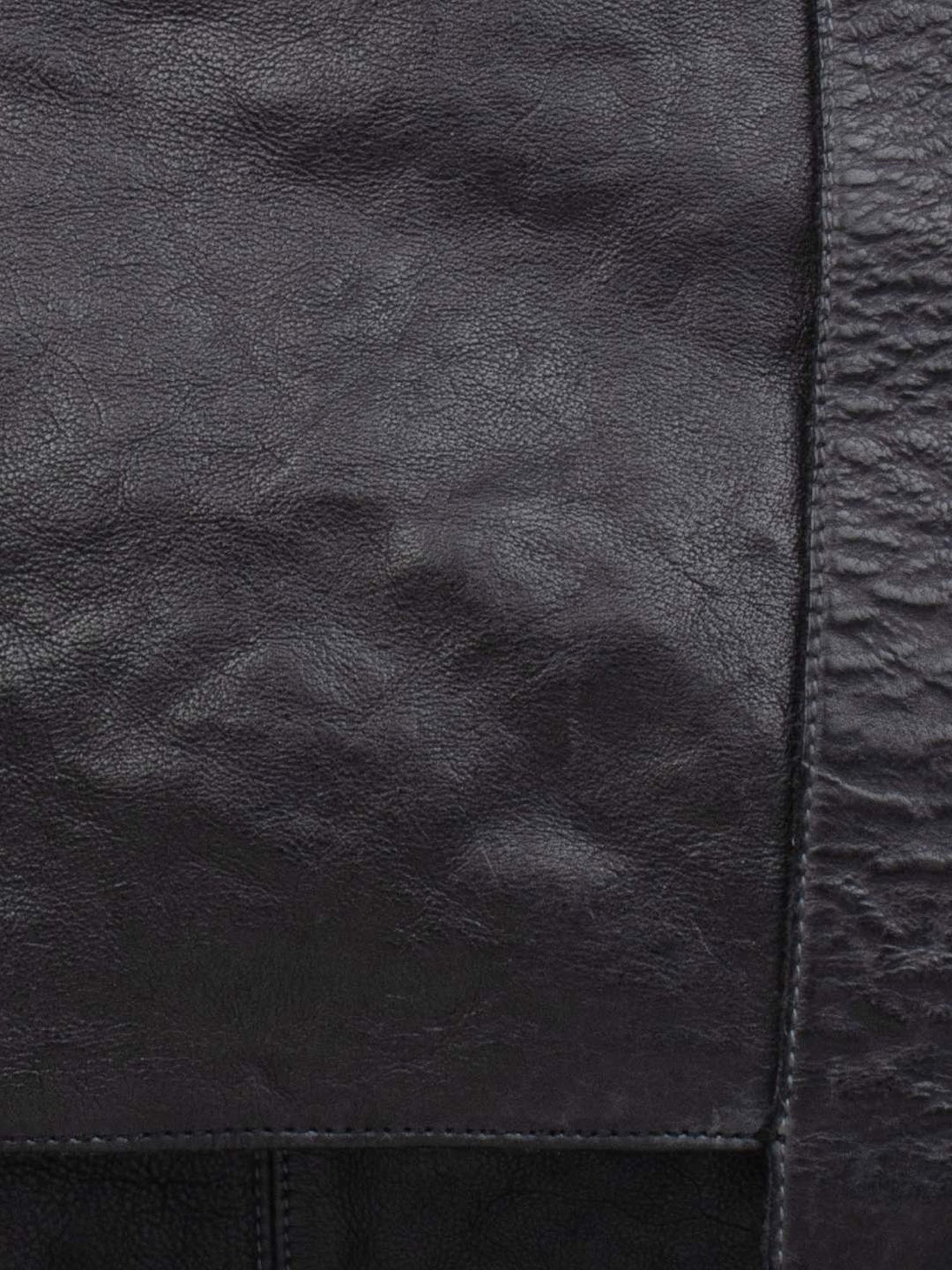 Art N Vintage Axel Black Leather Solid Large Laptop Messenger Bag