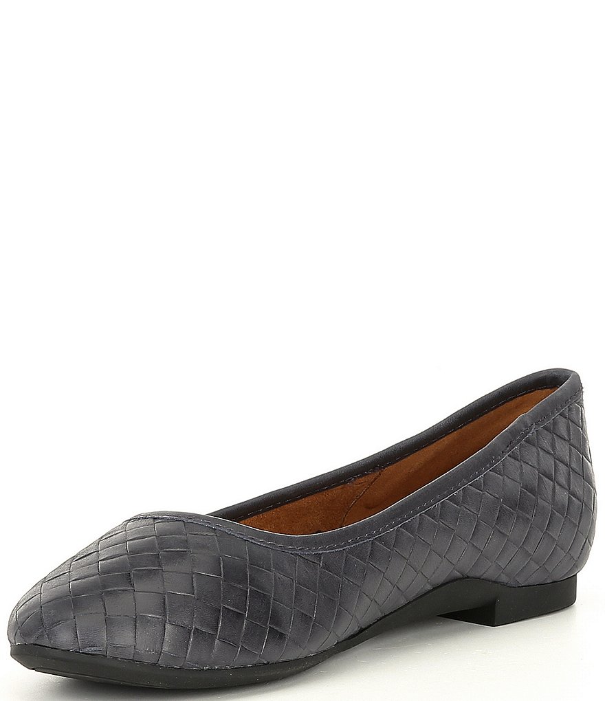 Jack Rogers Blair Pointed Toe Bow Leather Flats